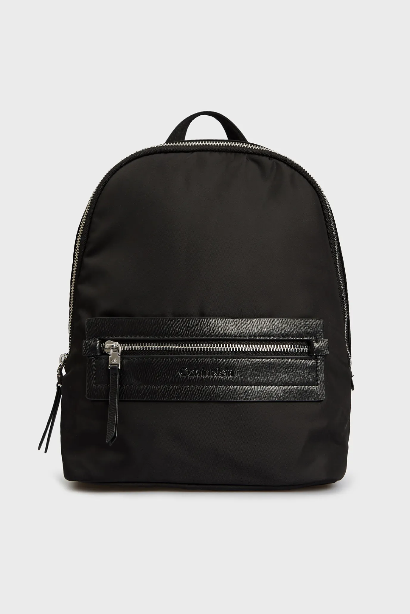 Женский черный рюкзак ESSENTIAL ROUND 7