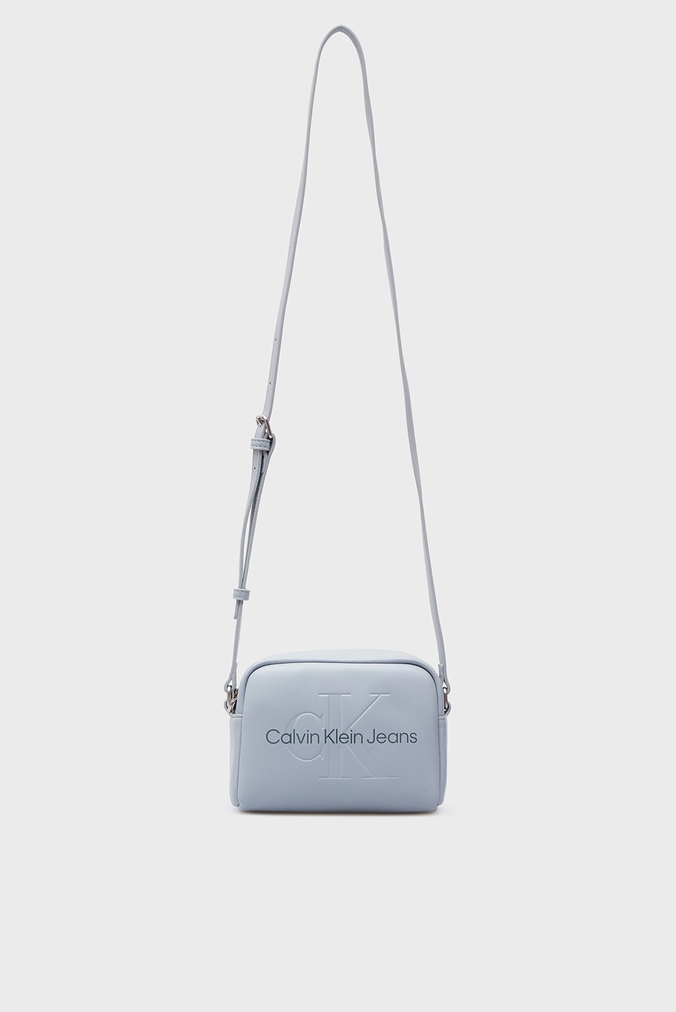 Женская голубая сумка SCULPTED CAMERA BAG18 MONOCalvin Klein Jeans Женская голубая сумка SCULPTED CAMERA BAG18 MONO 2