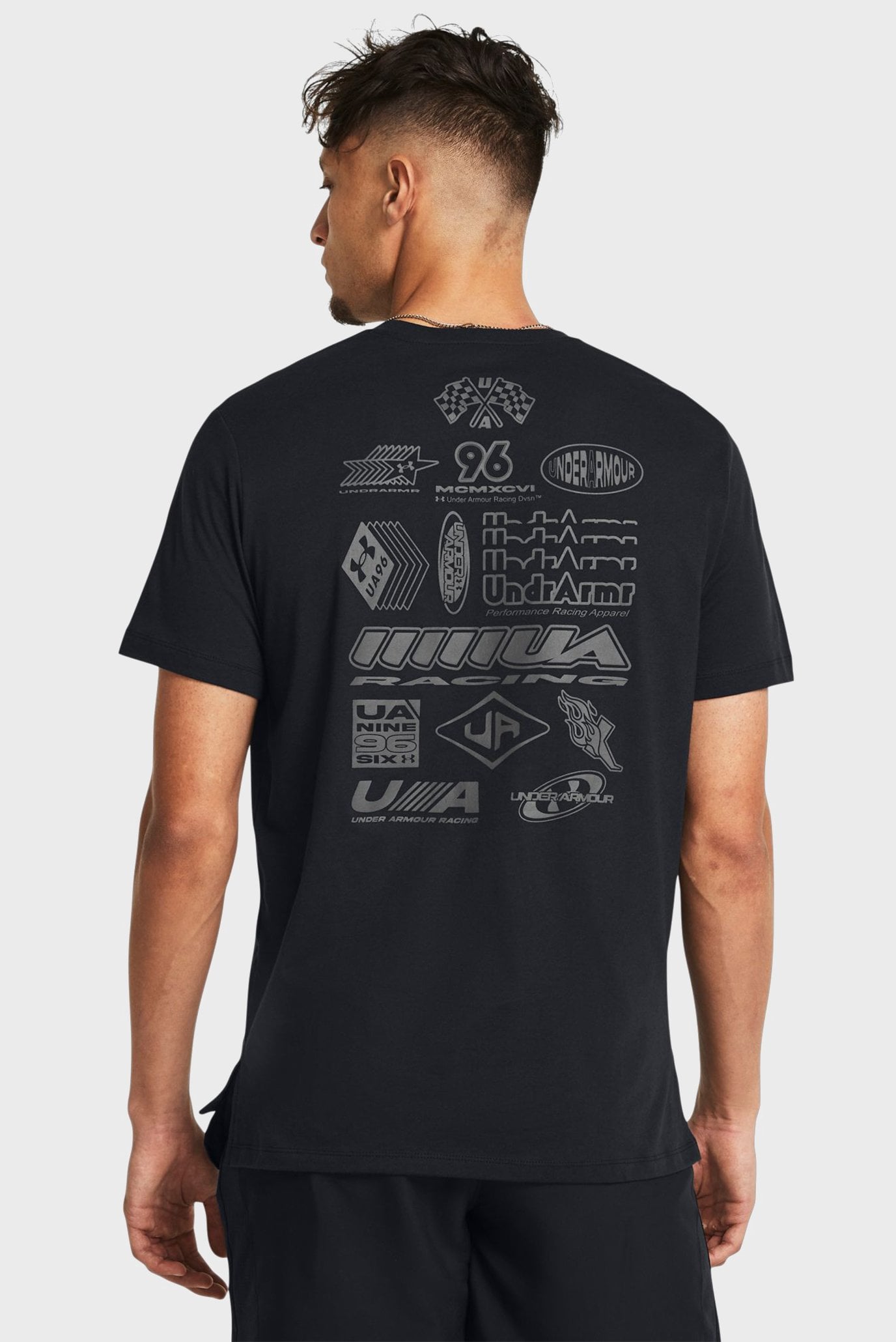 Мужская черная футболка UA RUN ANYWHERE SS 2