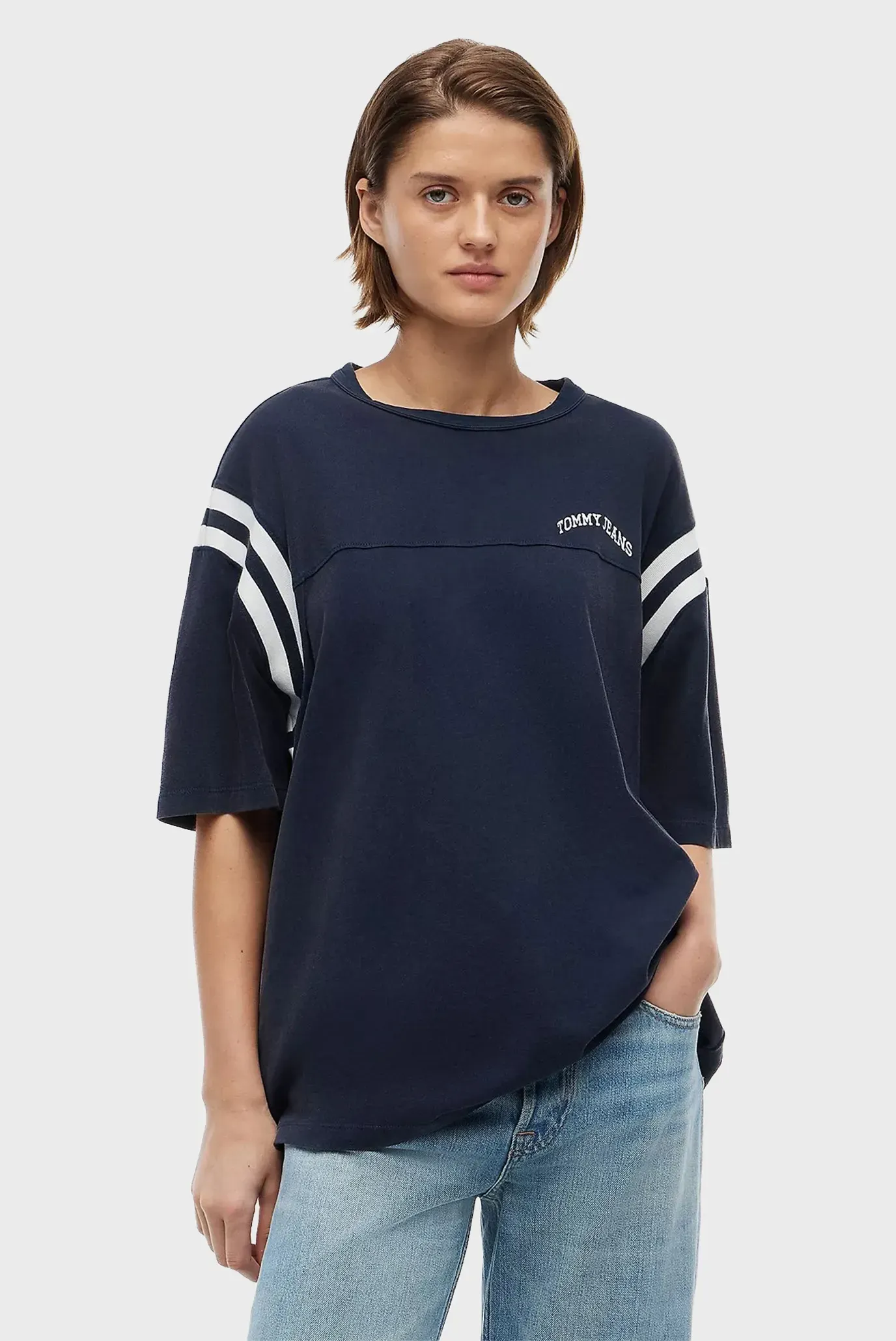 Футболка TJW OVS VARSITY SS TEE 1