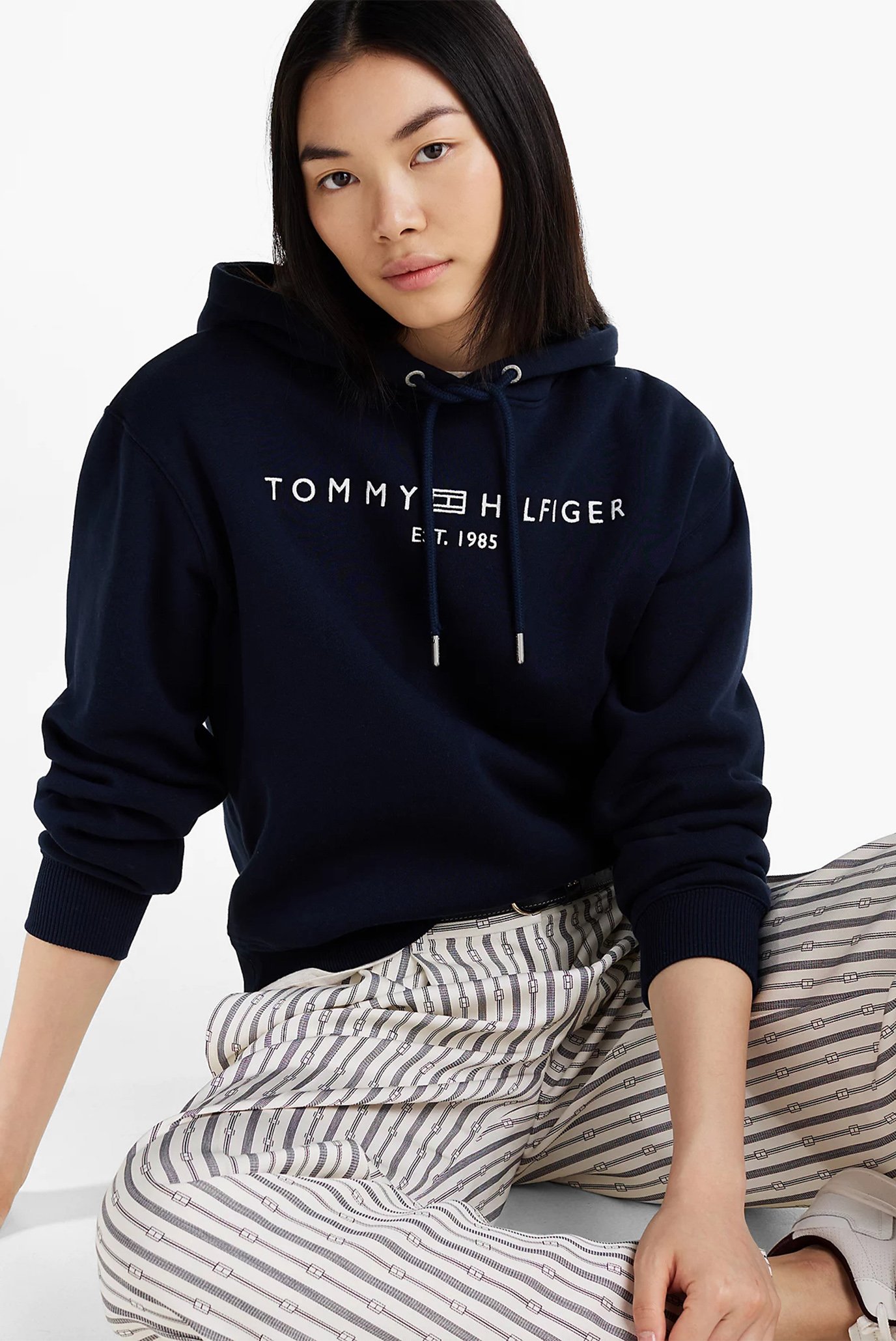 Худи MDRN REG CORP LOGO HOODIE 2