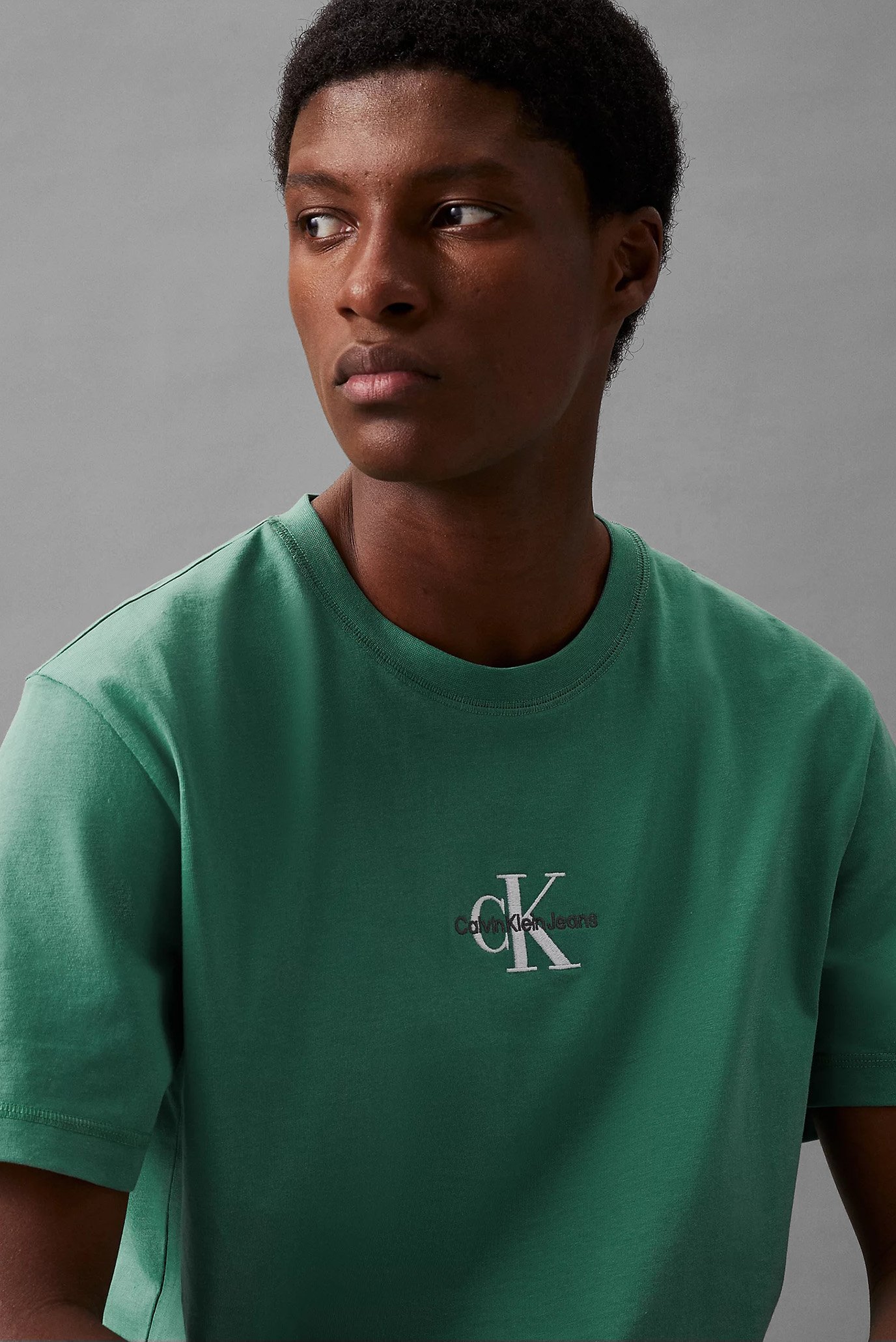 Футболка MONOLOGO TEE 4