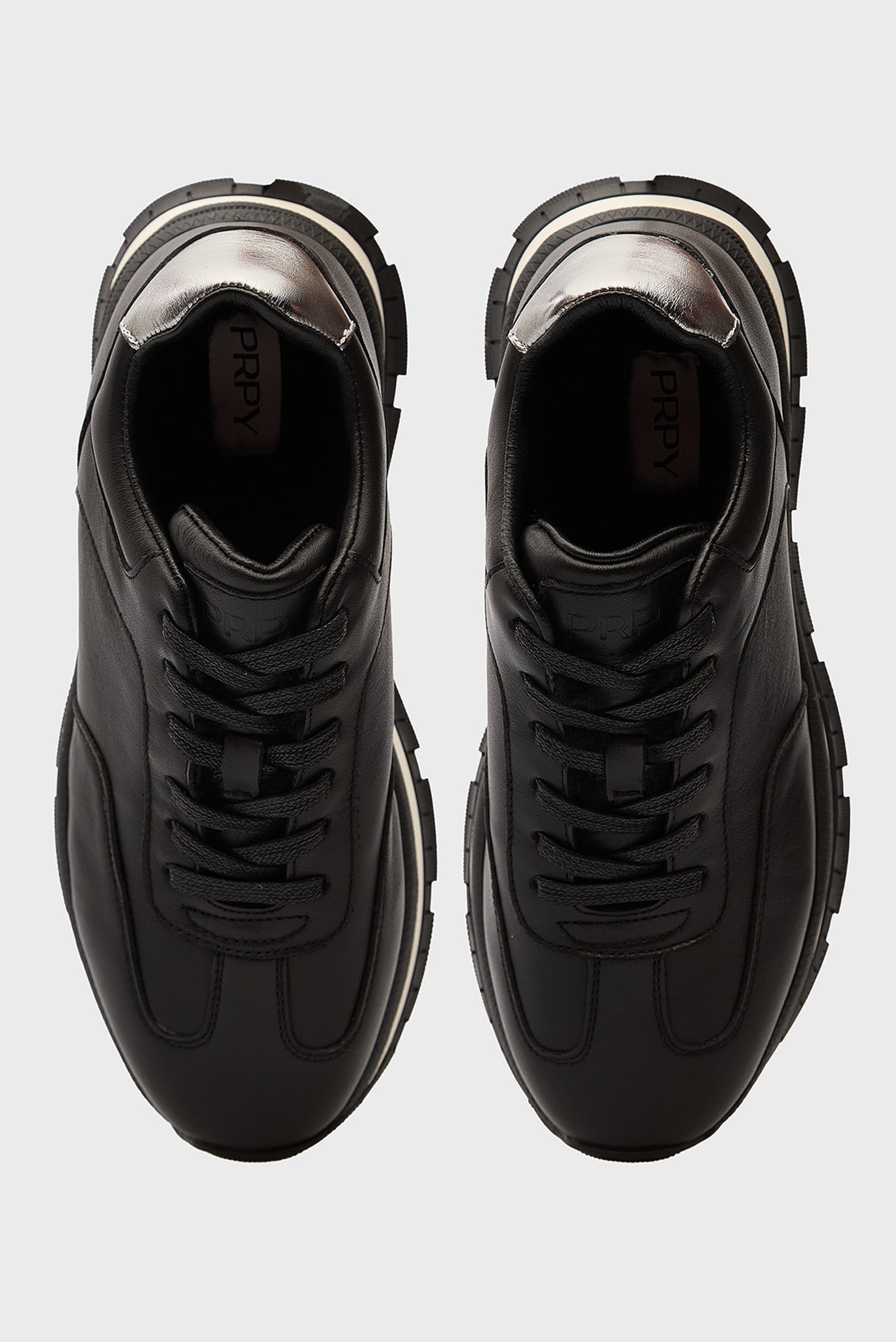 Кроссовки Bessie 4