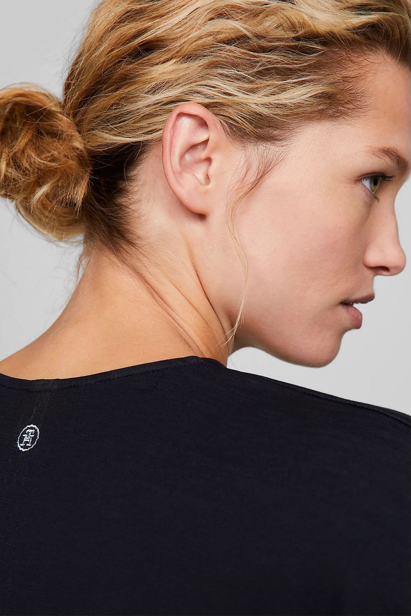 Платье SHINY INTERLOCK C-NK SSTommy Hilfiger Платье SHINY INTERLOCK C-NK SS 4