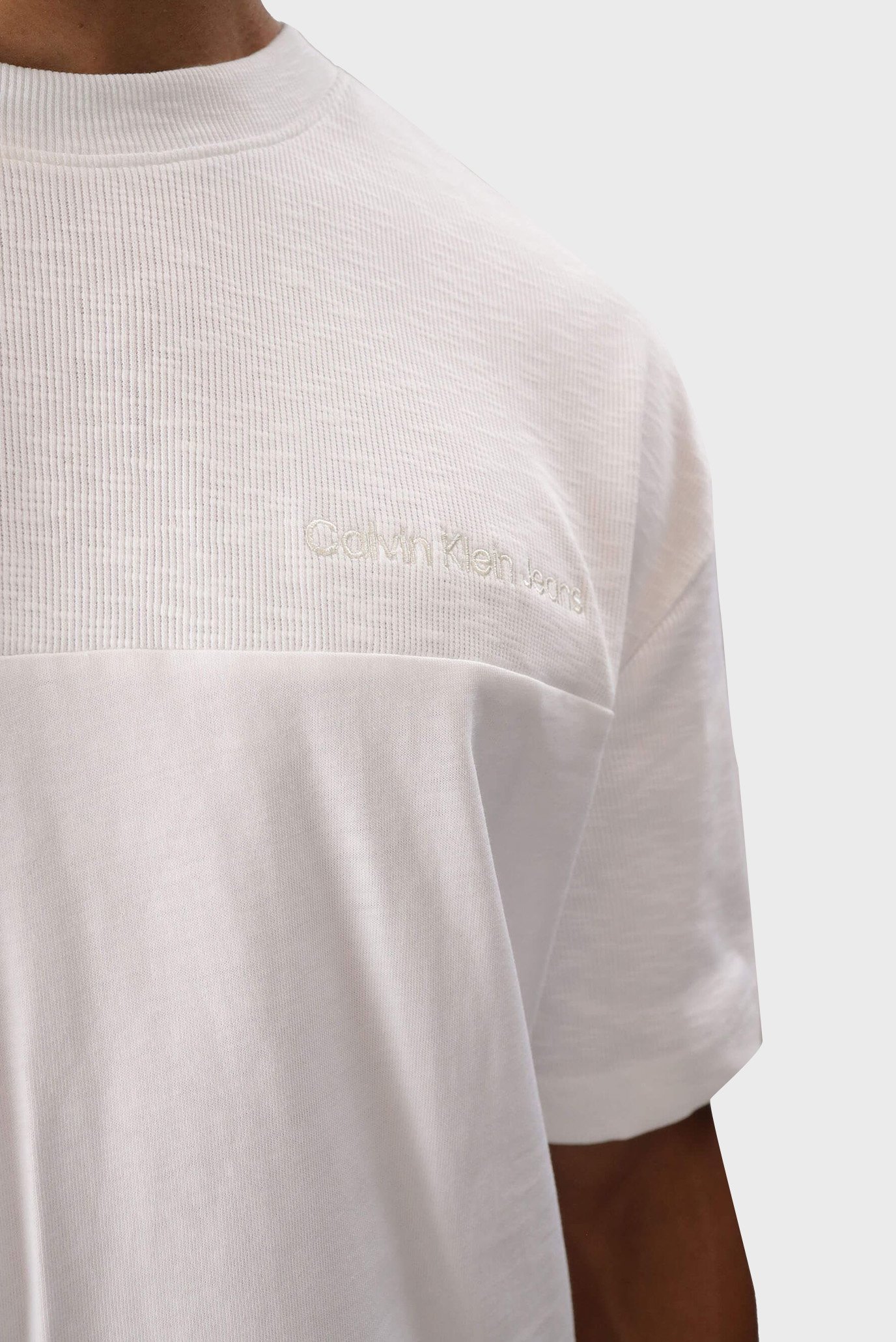 Футболка MIXED TEXTURE SS TEECalvin Klein Jeans Футболка MIXED TEXTURE SS TEE 4