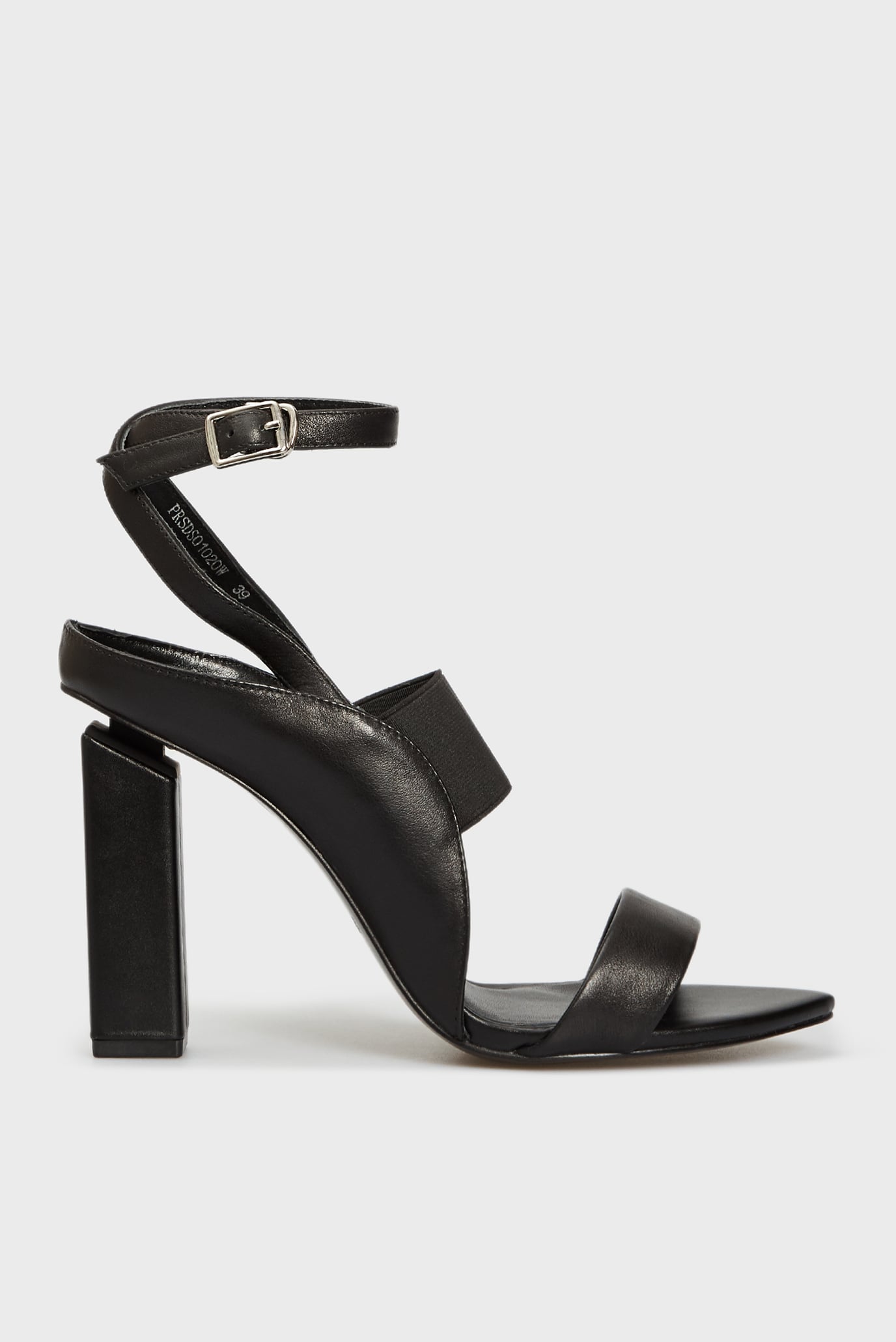 Женские черные кожаные босоножки Konsuela 6