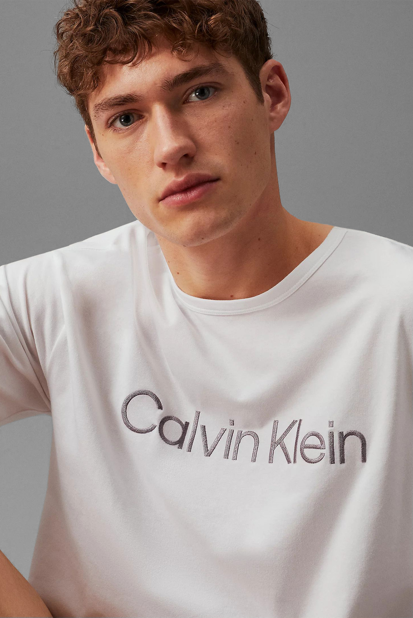 Футболка S S CREW NECK 4