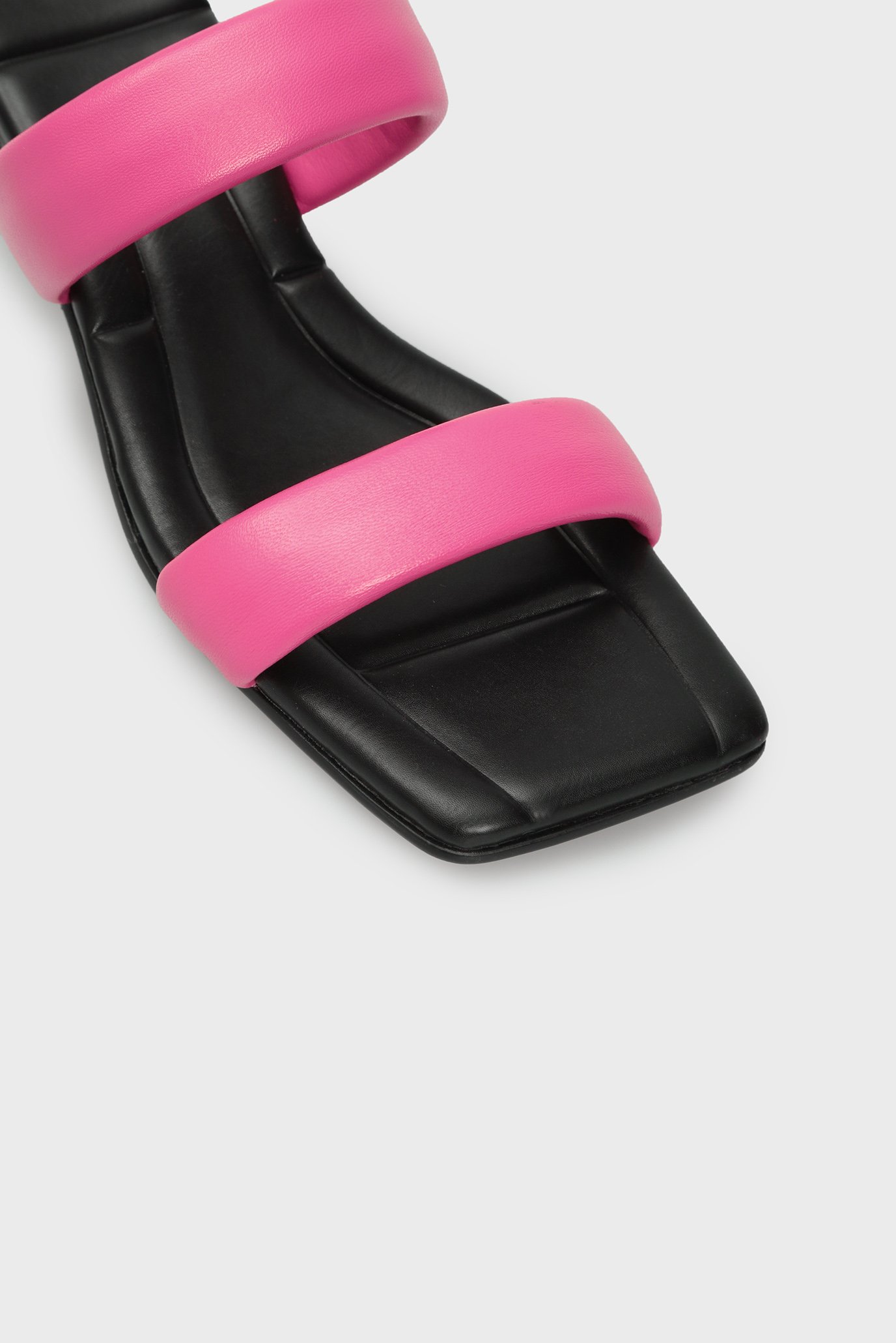 Женские розовые кожаные мюли Amiata 4