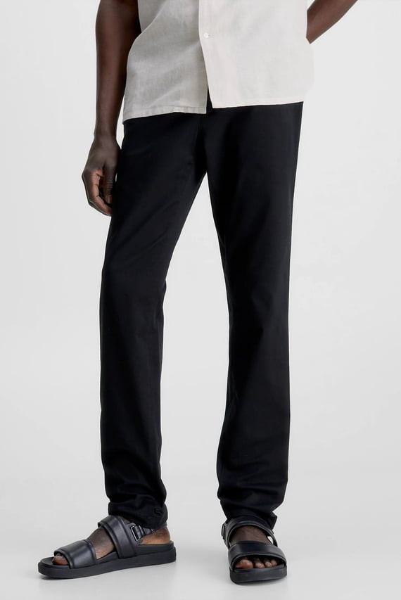 Мужские черные чиносы MODERN TWILL SLIM CHINO Calvin Klein Мужские черные чиносы MODERN TWILL SLIM CHINO Calvin Klein