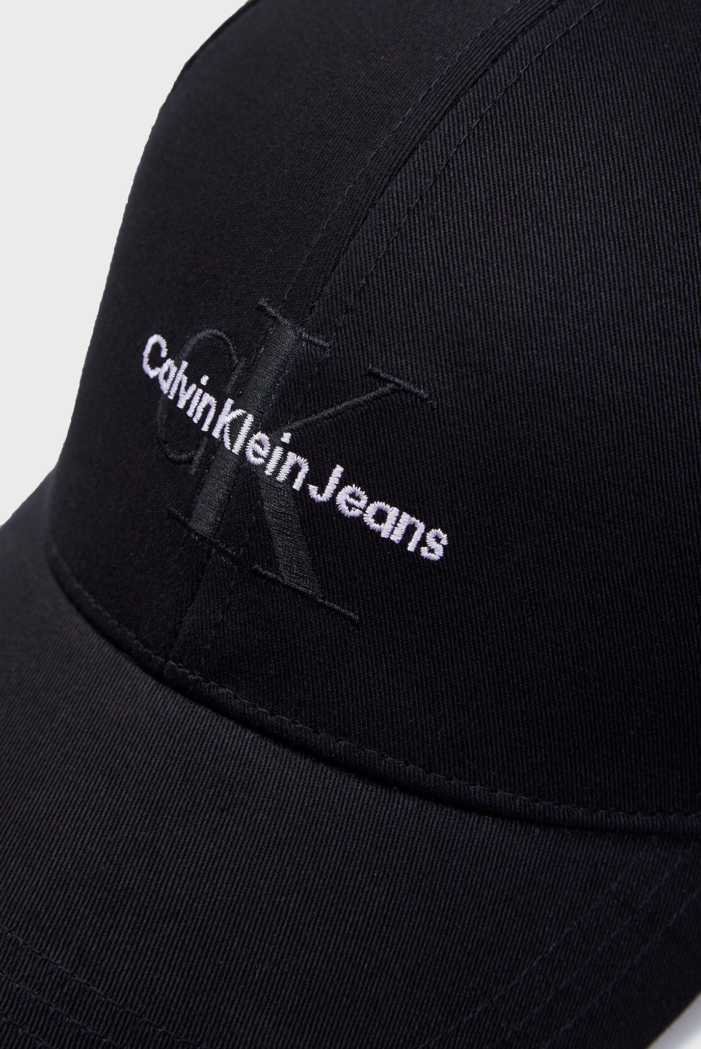 Женская черная кепка MONO LOGO EMBRO 3