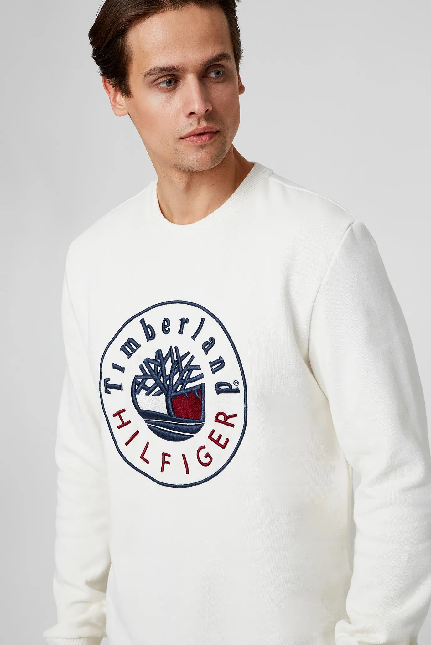 Мужской белый свитшот Tommy Hilfiger x Timberland 2
