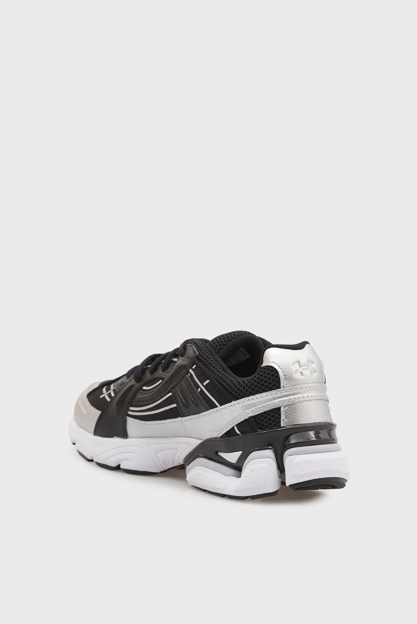 Кроссовки UA Sola 5