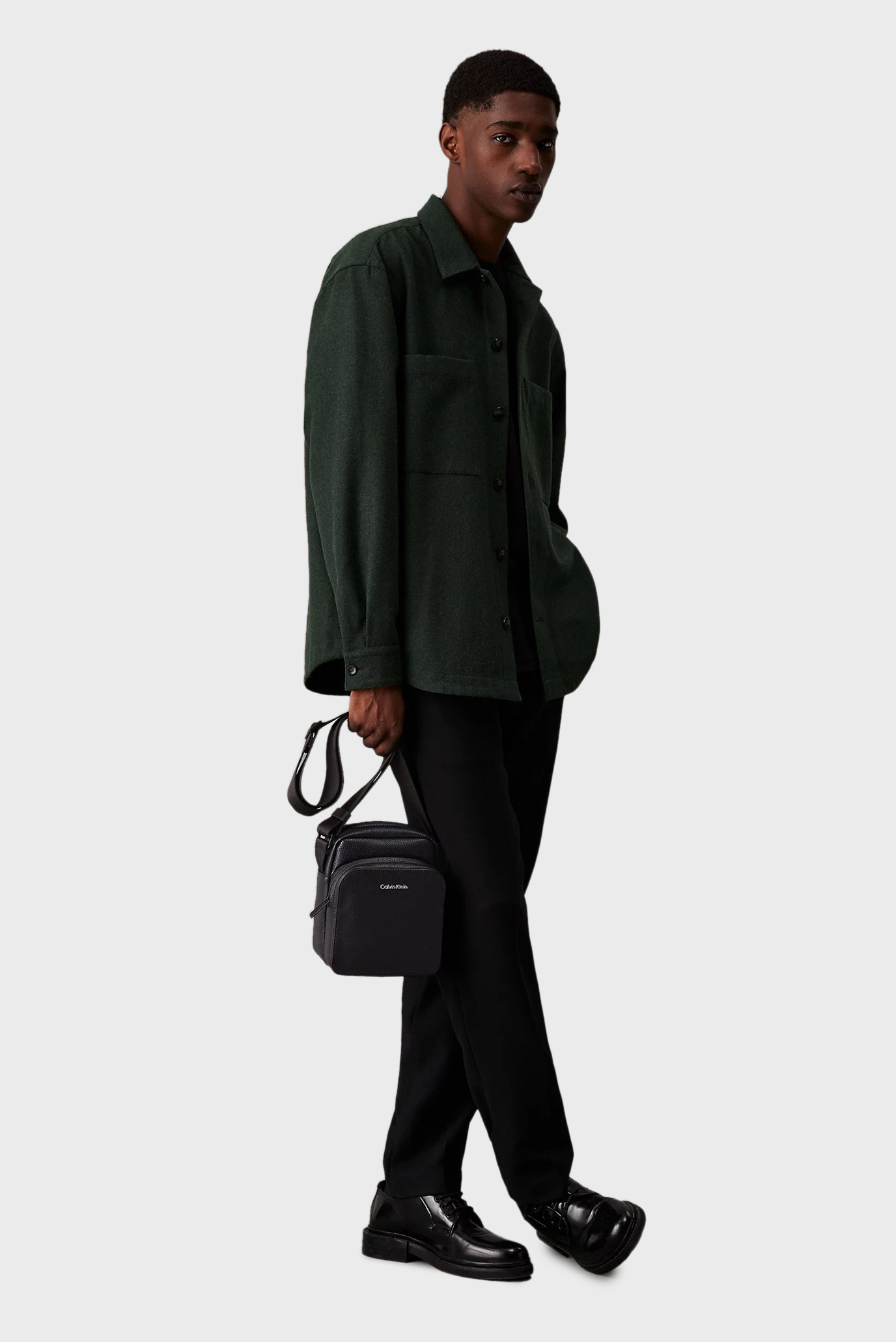 Мужская черная сумка CK MUST REPORTER 2