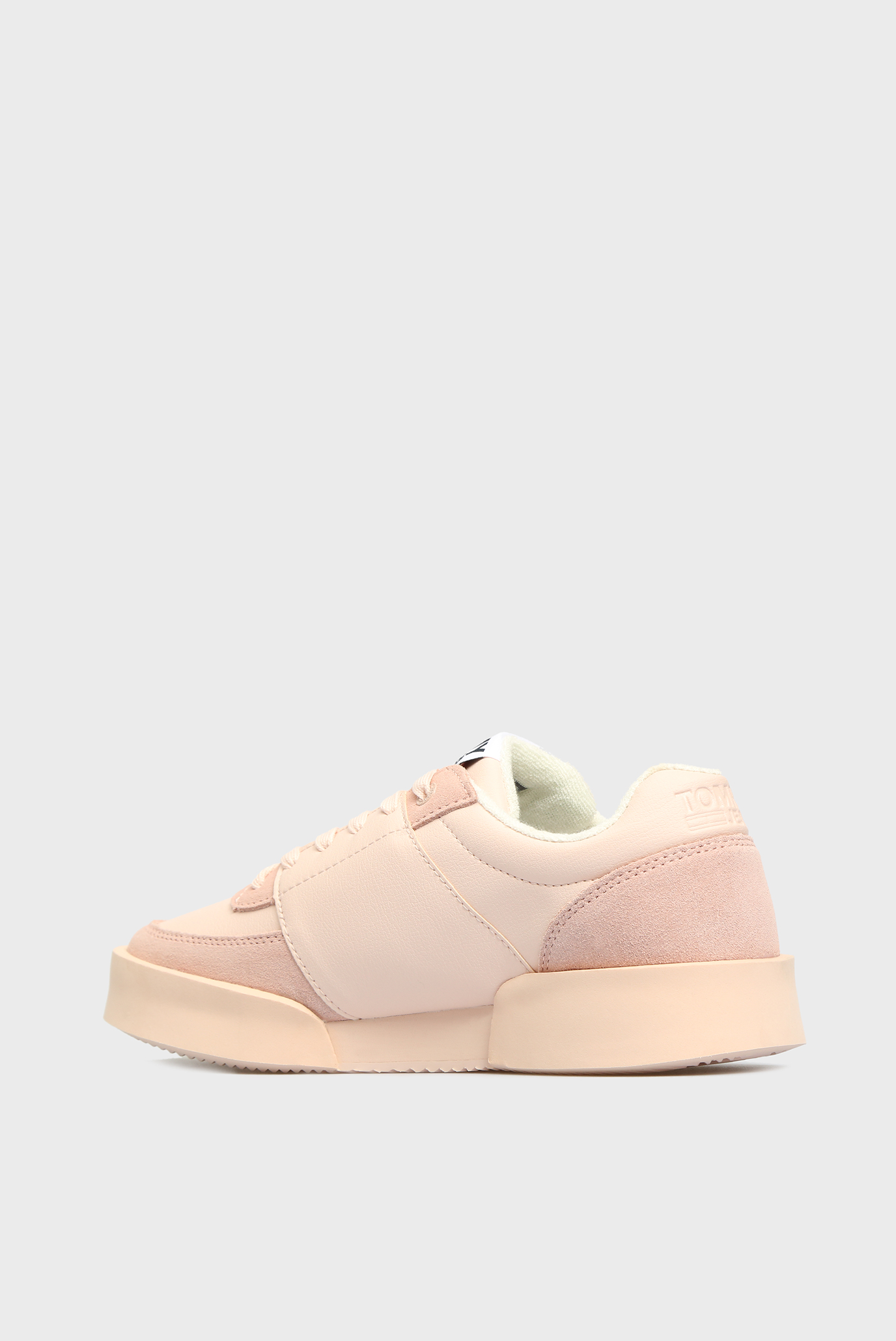 Женские розовые сникеры 9