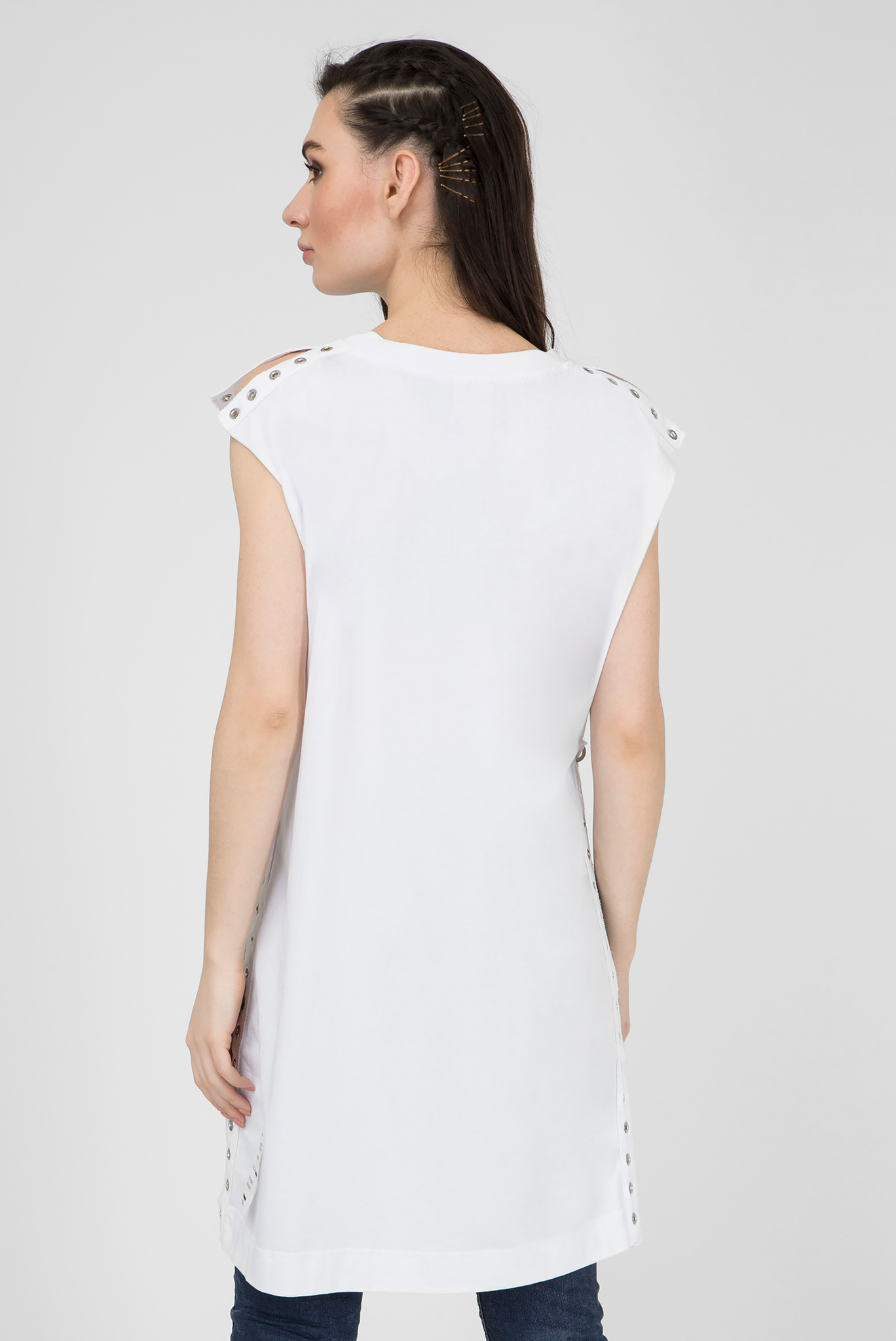 Женская белая удлиненная майка T-DESY-C 3