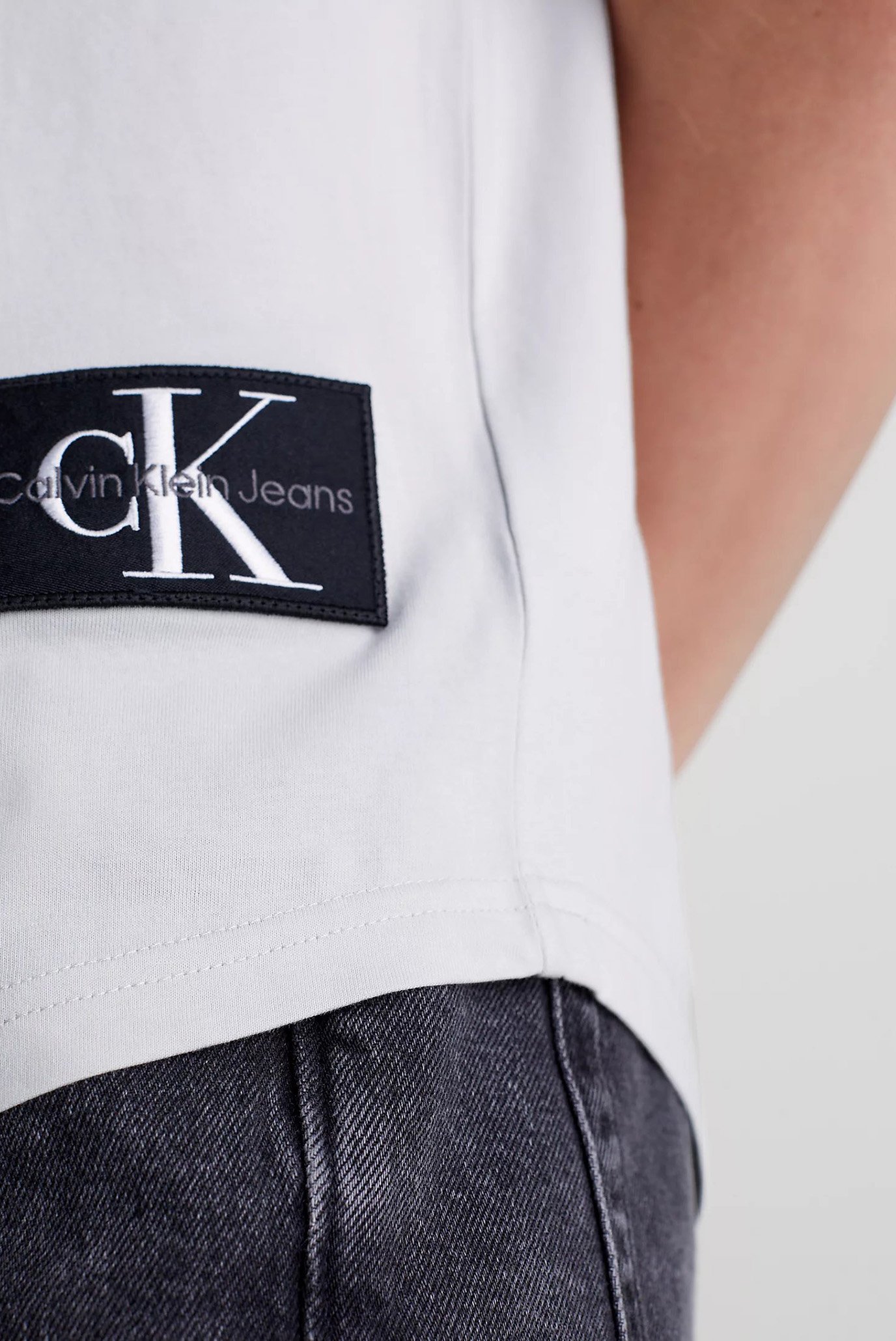 Футболка BADGE TURN UP SLEEVE 2