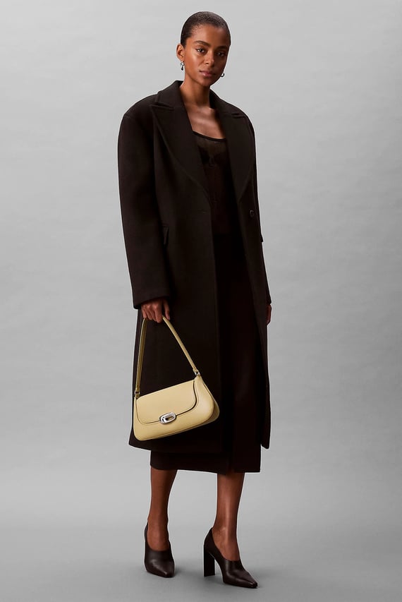 Сумка HARDWARE FLAP SHOULDER BAG Сумка HARDWARE FLAP SHOULDER BAG