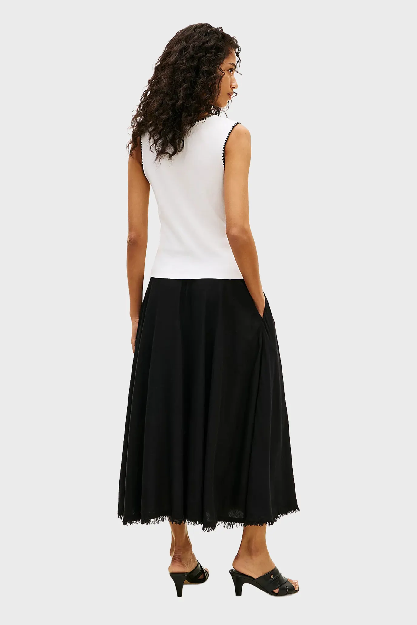 Майка B&W SLIM SCOOP-NK TANK 3