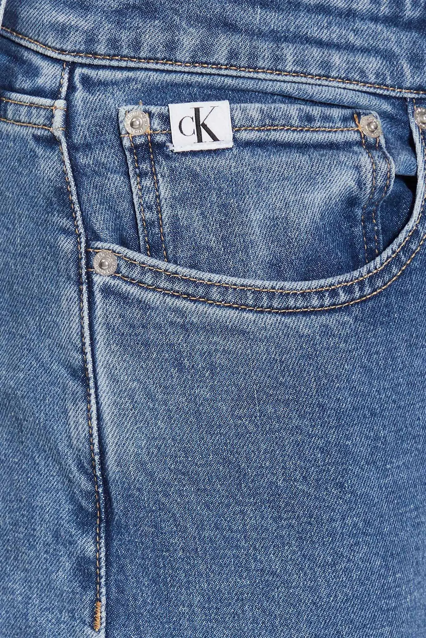 Джинсы SLIM TAPER 4