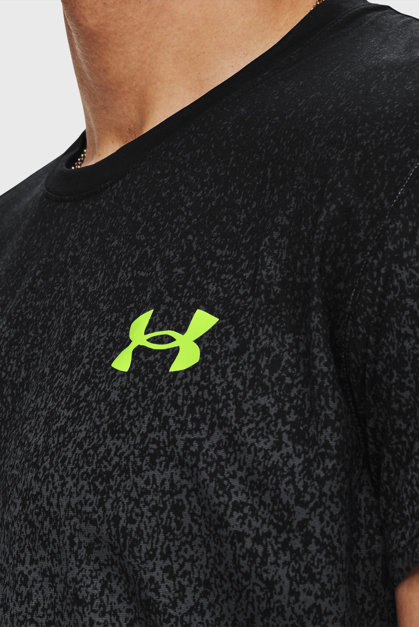 Мужская черная футболка UA RUSH CICADA SHORTSLEEVE 9