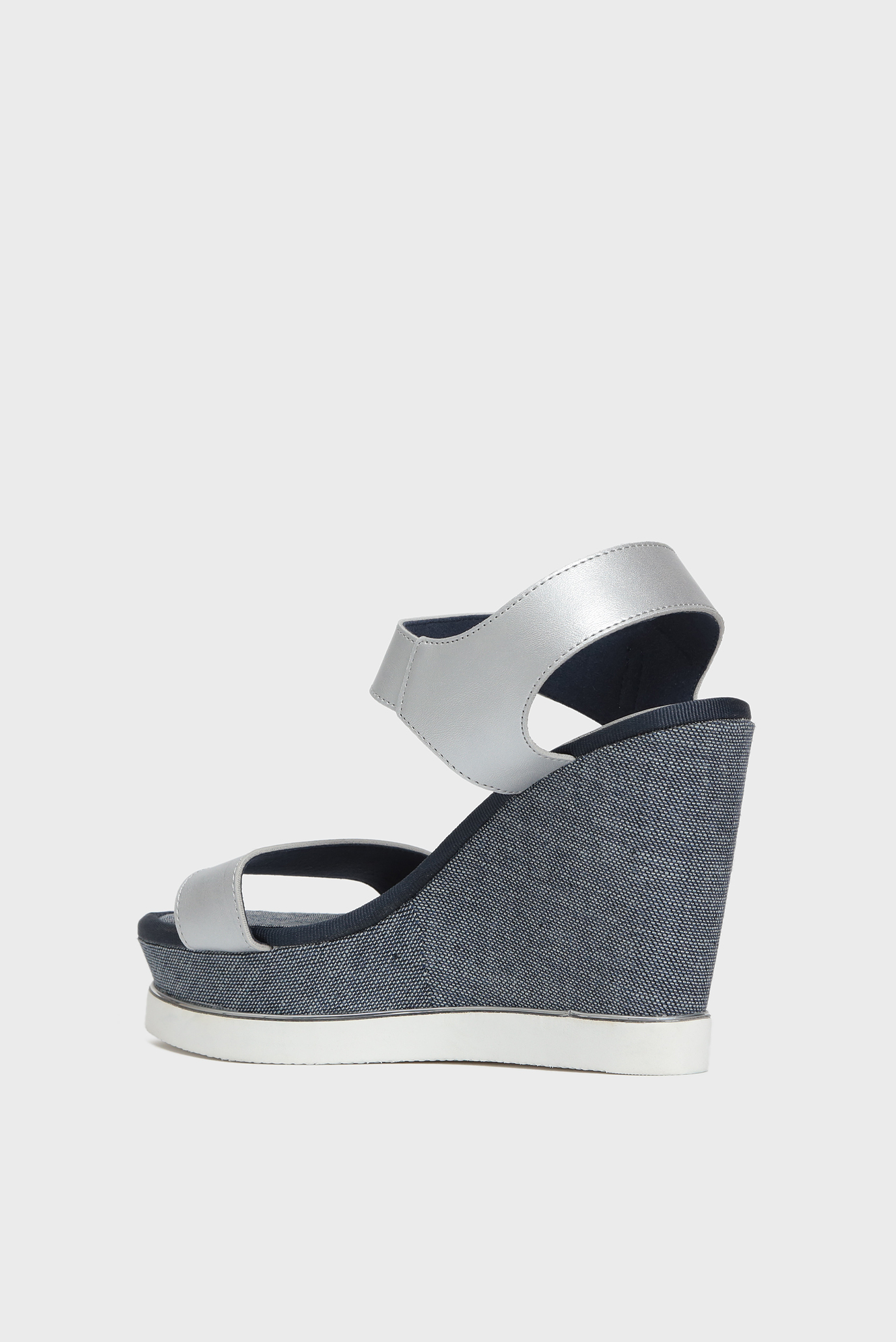 Женские босоножки Afina 8