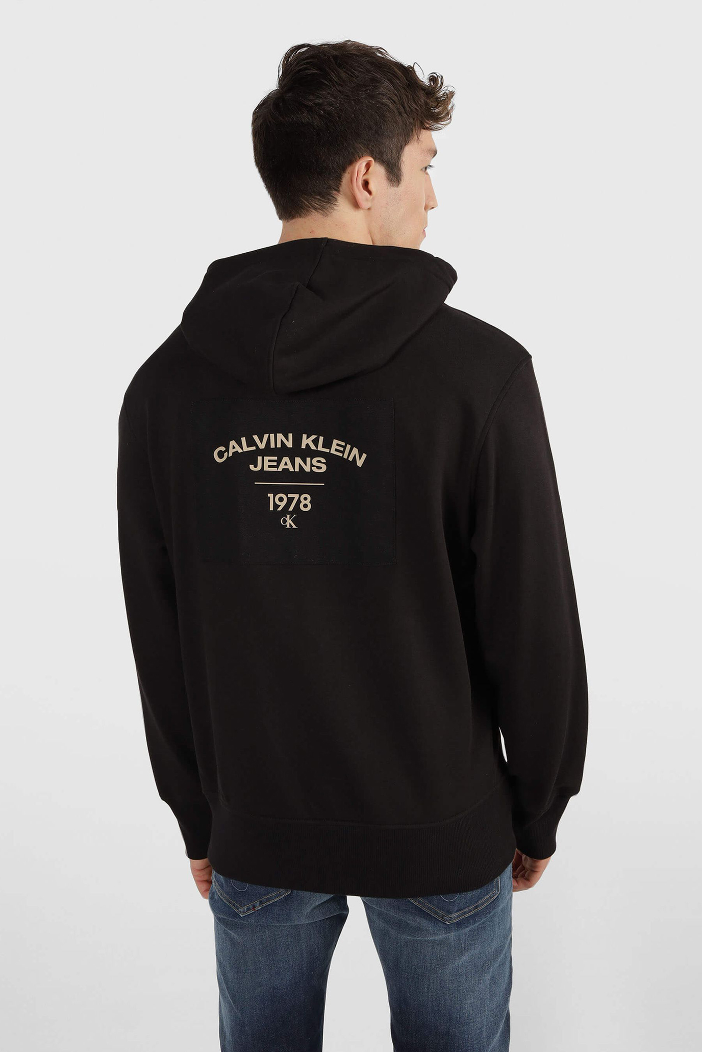 Мужское черное худи CANVAS CURVE GRAPHIC 6