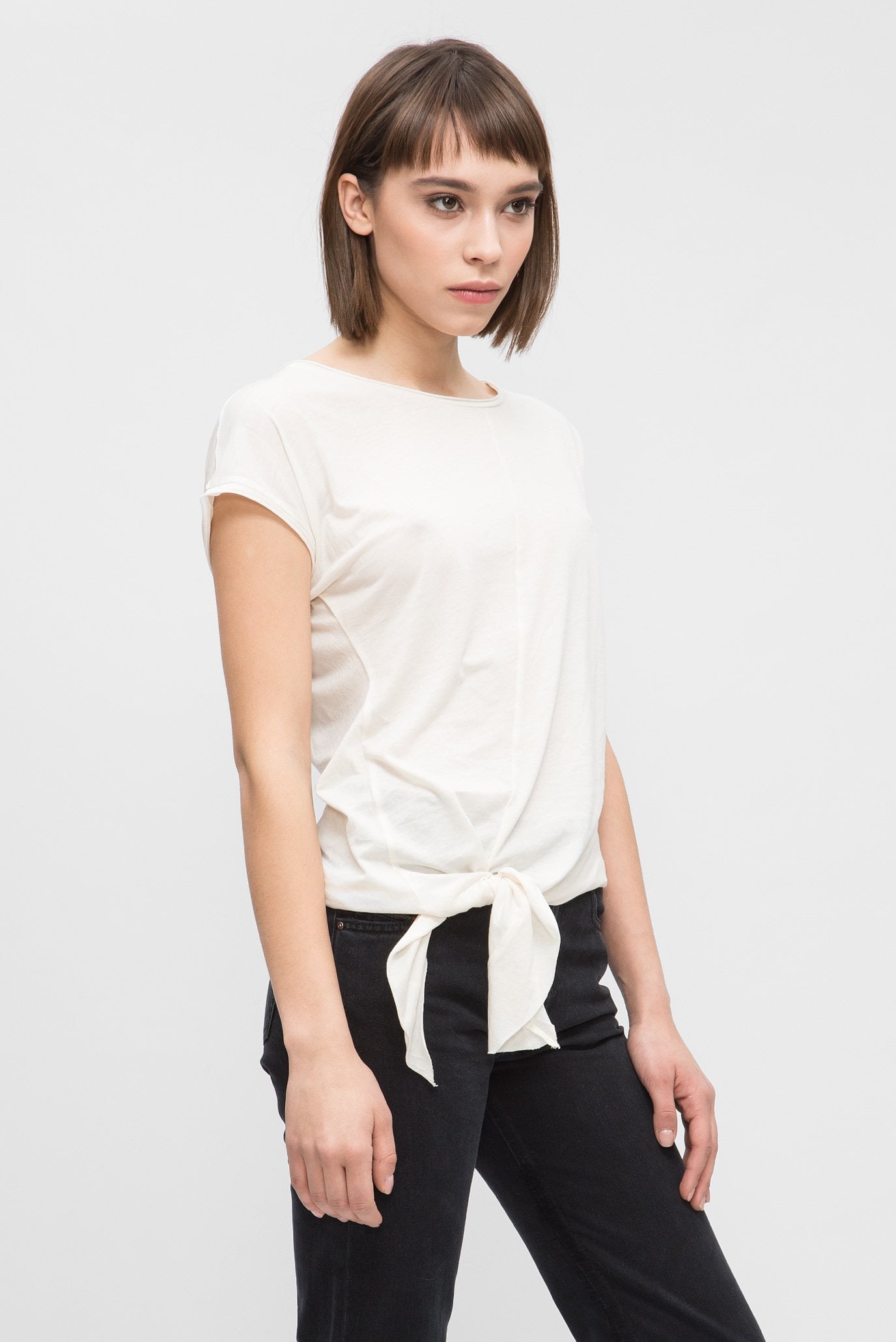 Женский белый топ 2