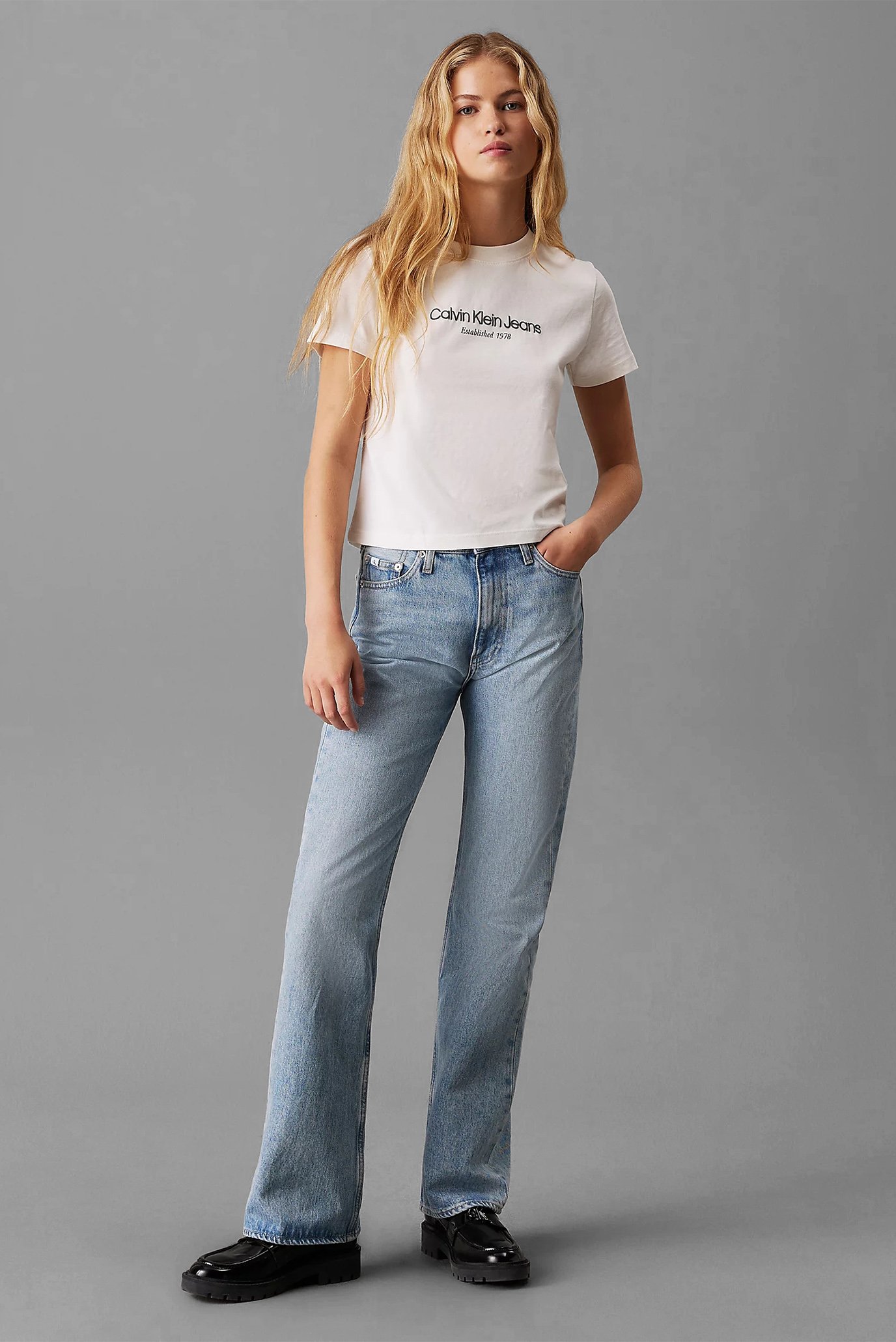 Футболка INSTITUTIONAL GRAPHIC BABY TEE 2