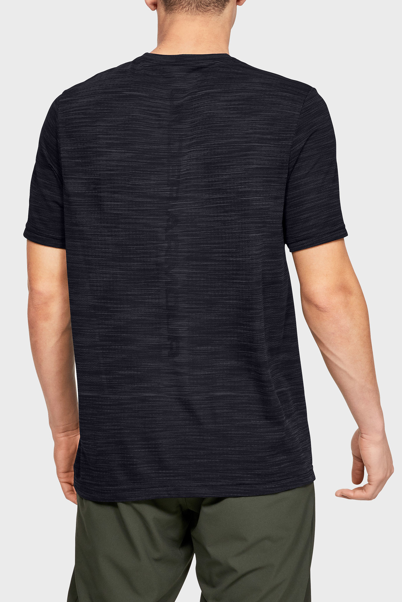 Мужская черная футболка Vanish Seamless SS Nov 1 Under Armour Мужская черная футболка Vanish Seamless SS Nov 1 2