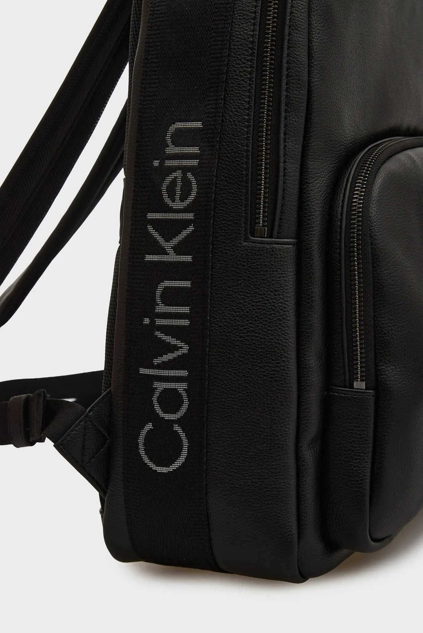 Рюкзак WEBBING STRAP ROUND BACKPACK 2