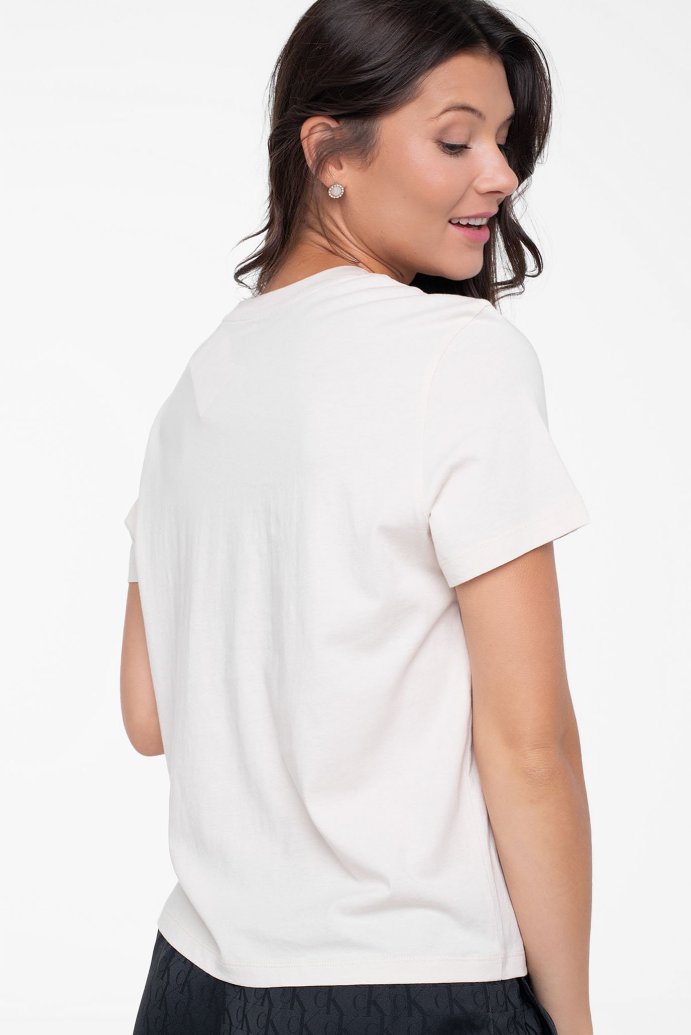 Футболка CLASSIC 2 3