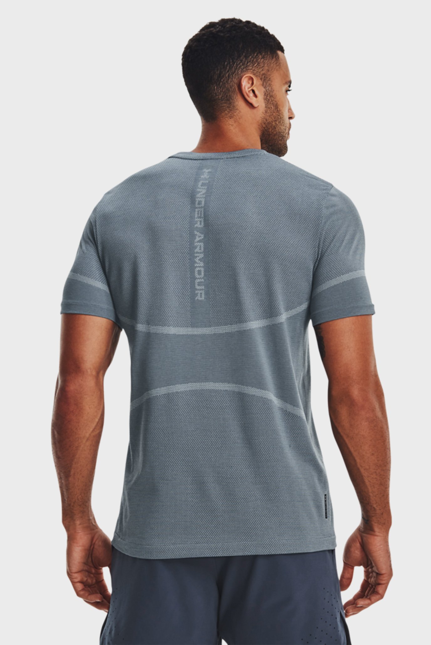 Мужская серая футболка UA Rush Seamless Legacy SS 3