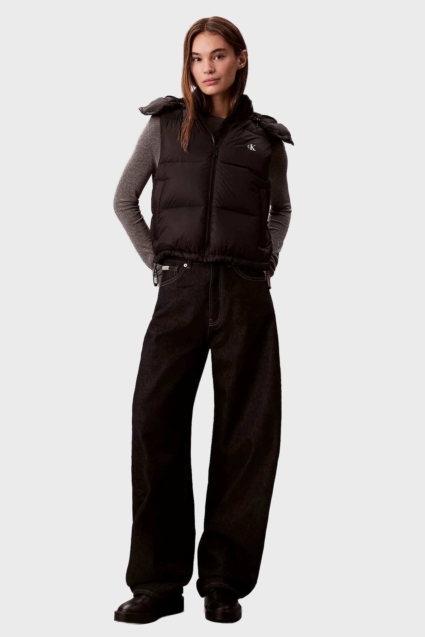 Жилет ESSENTIAL MIDWEIGHT PUFFER VEST 2