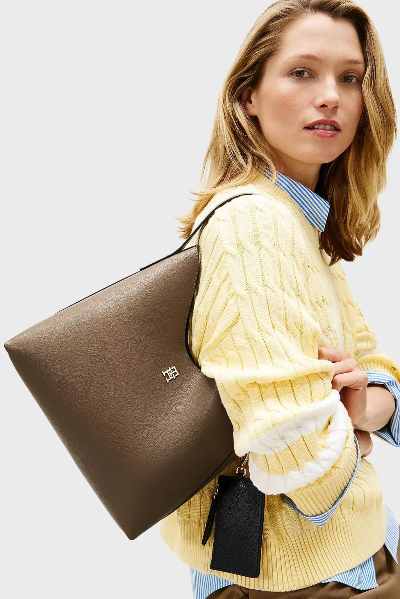 Сумка TH ICON SHOULDER BAG 2