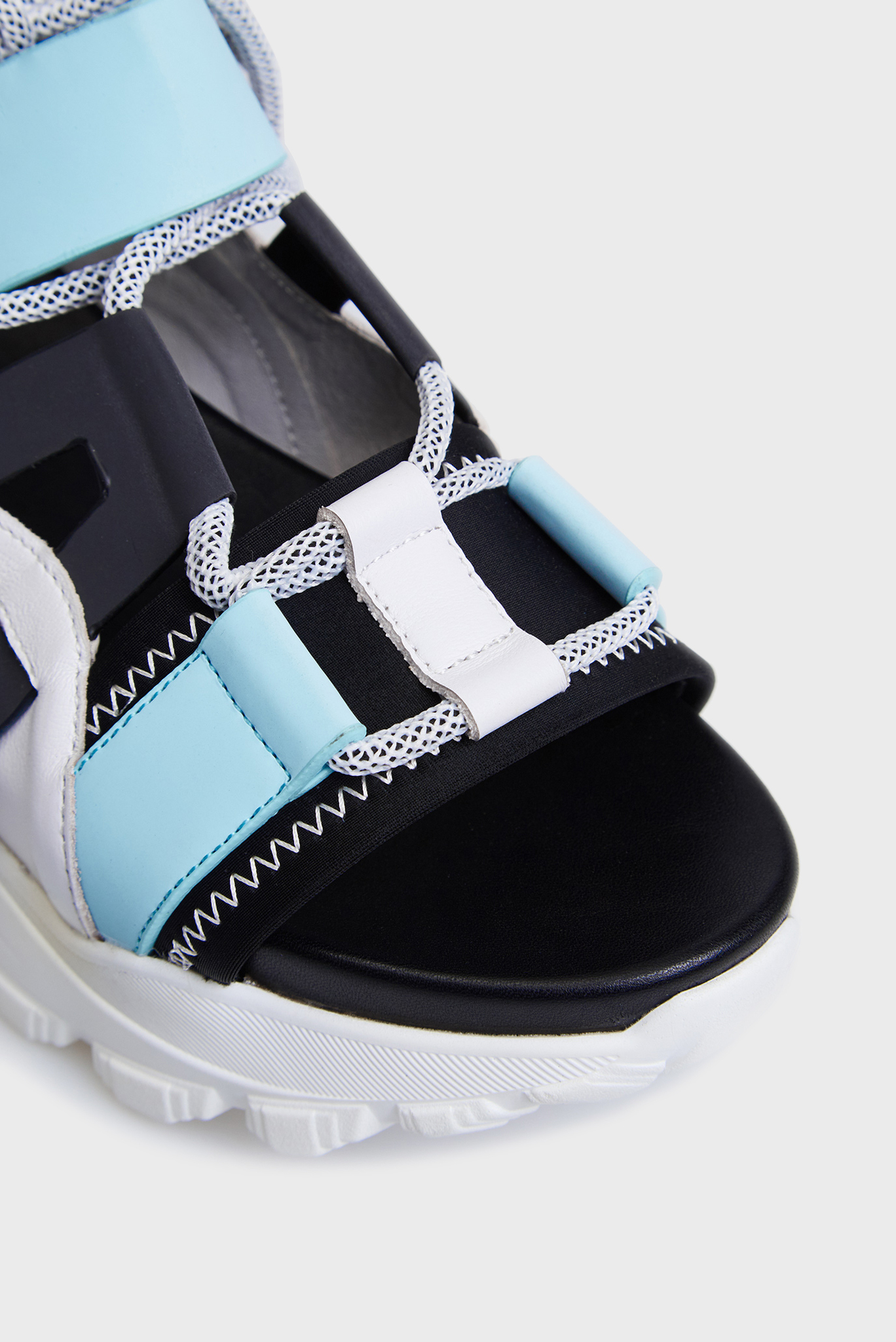 Женские кожаные сандалии Niks 4