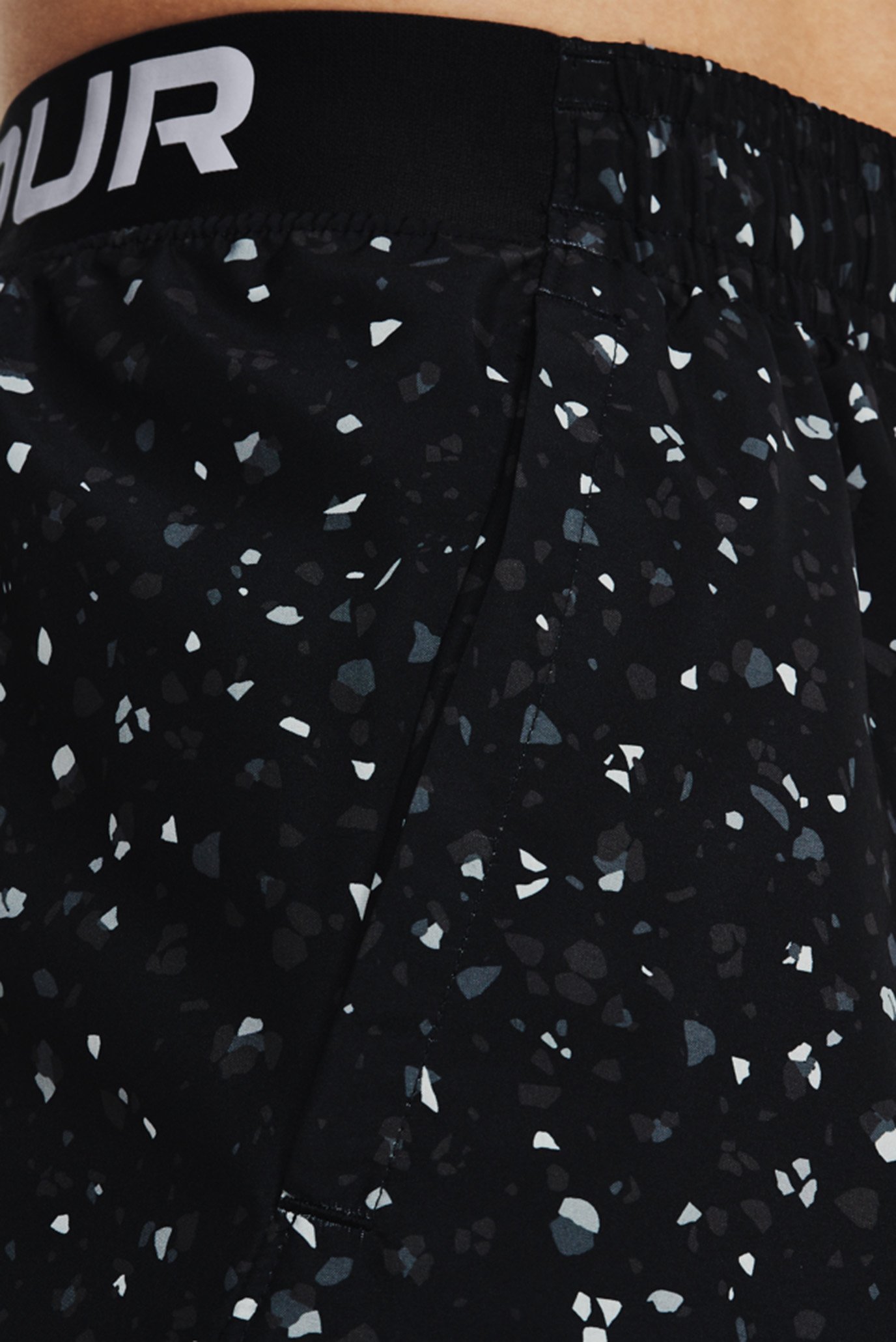 Мужские черные шорты UA Woven Adapt Shorts 4