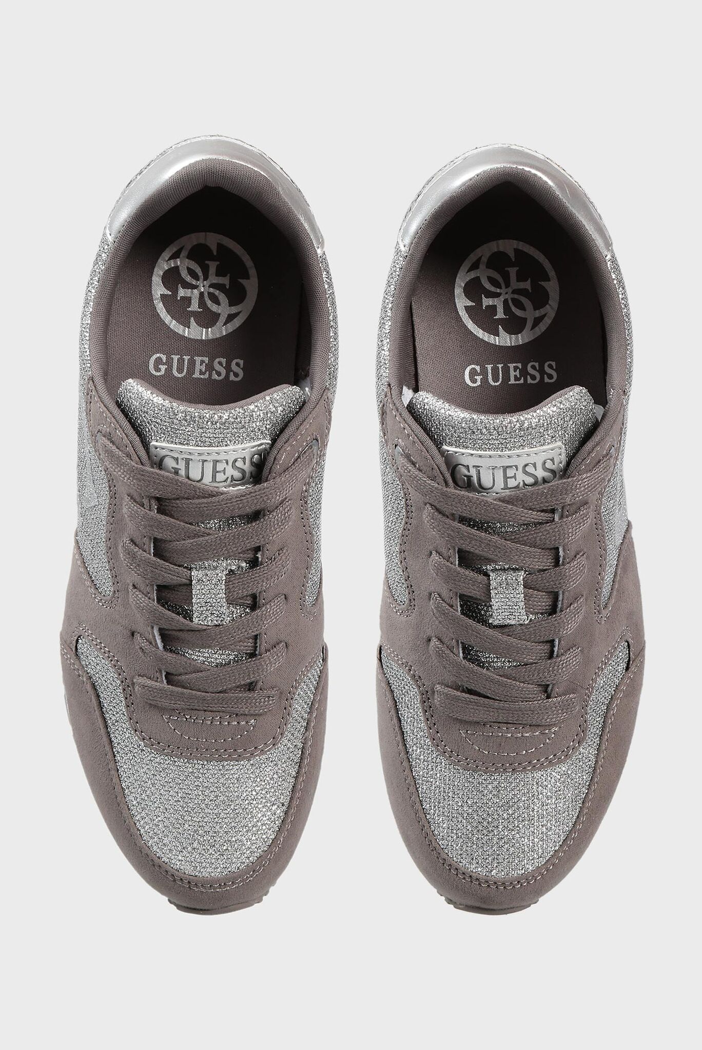 Женские серебристые кроссовки 3