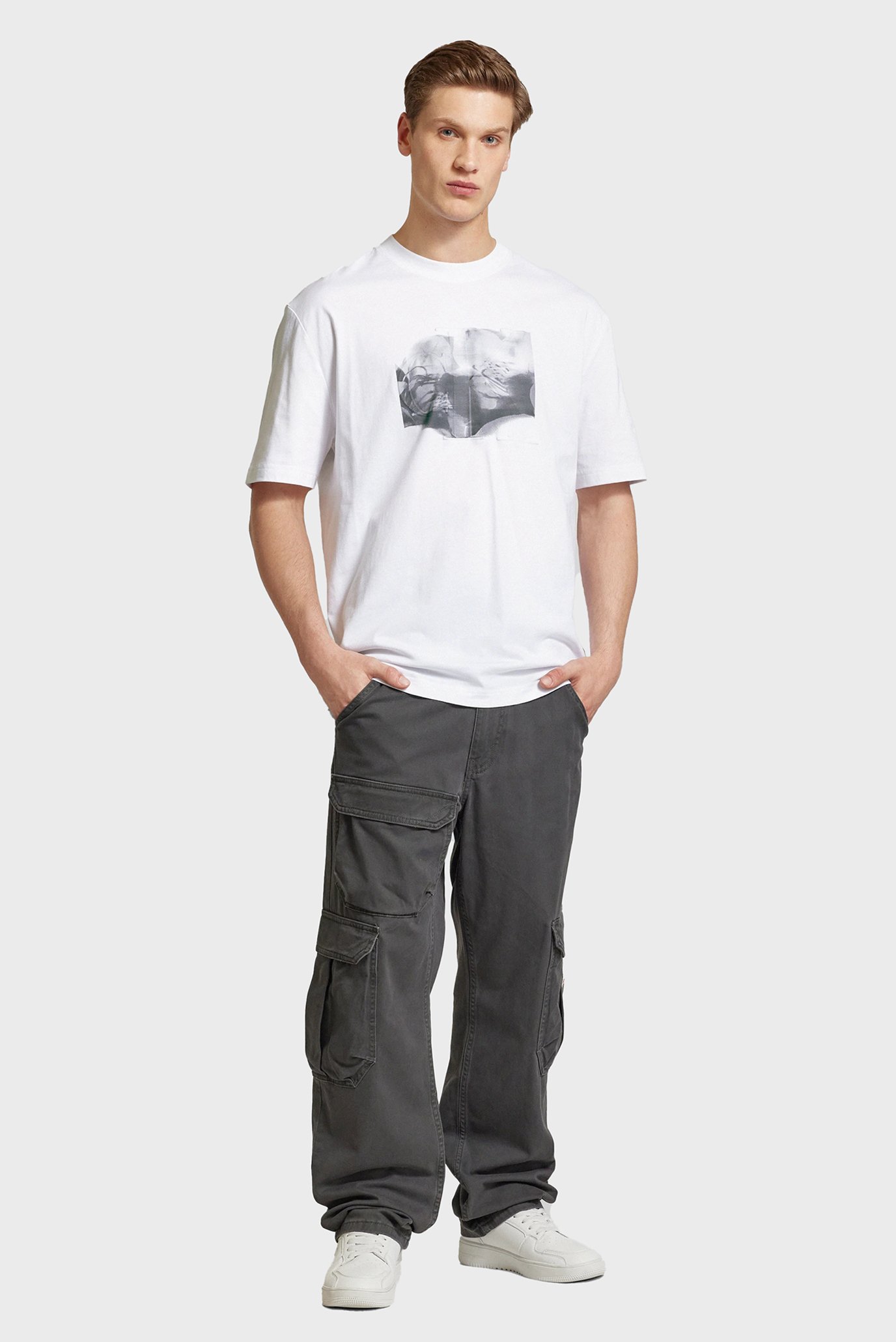 Мужская белая футболка EMBOSSED EUPHORIC FLORAL TEE 2