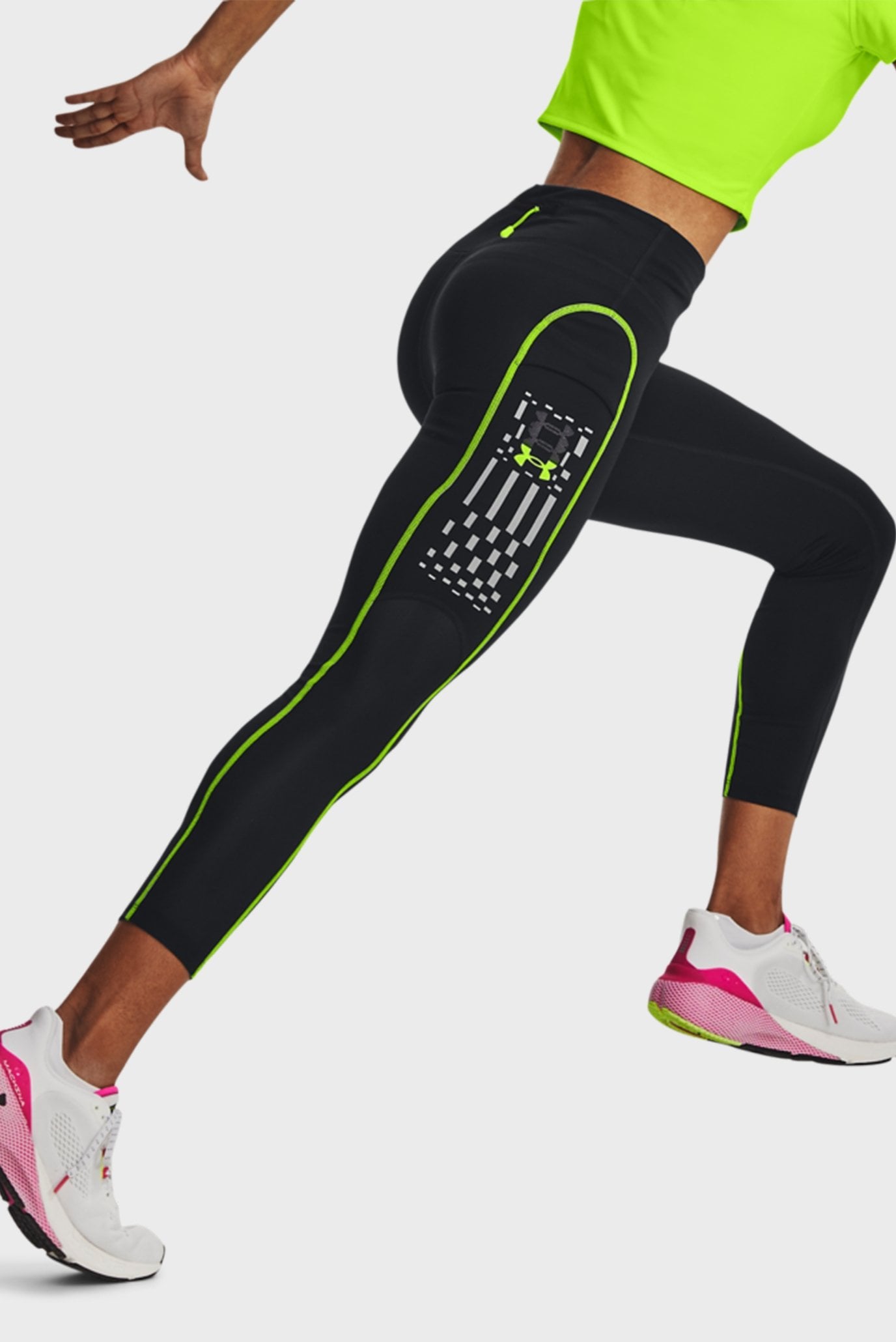 Женские черные тайтсы UA Run Anywhere Ankle Tight 6