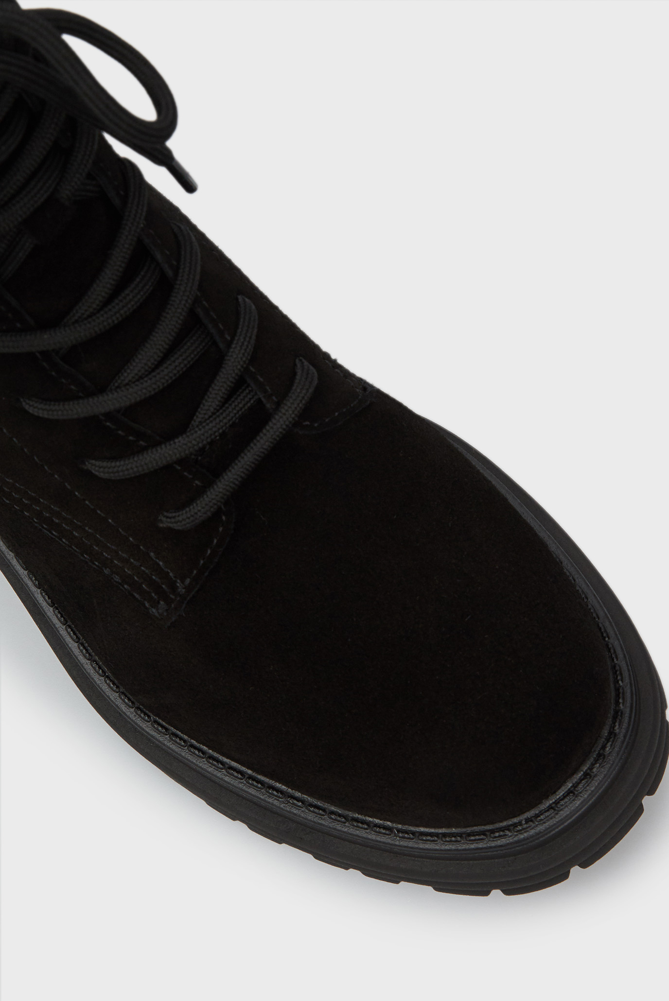 Женские черные замшевые ботинки Jerry Frost 4