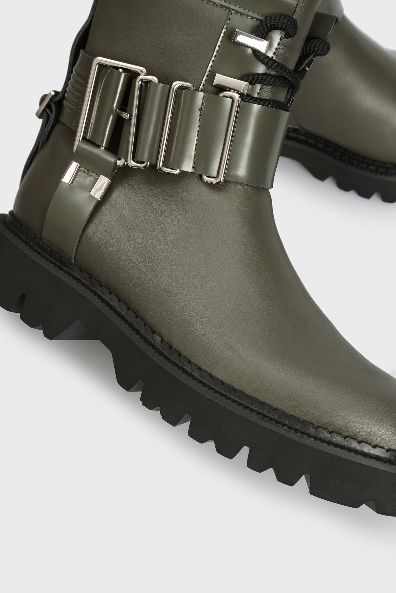 Женские оливковые кожаные ботинки Daphne 2