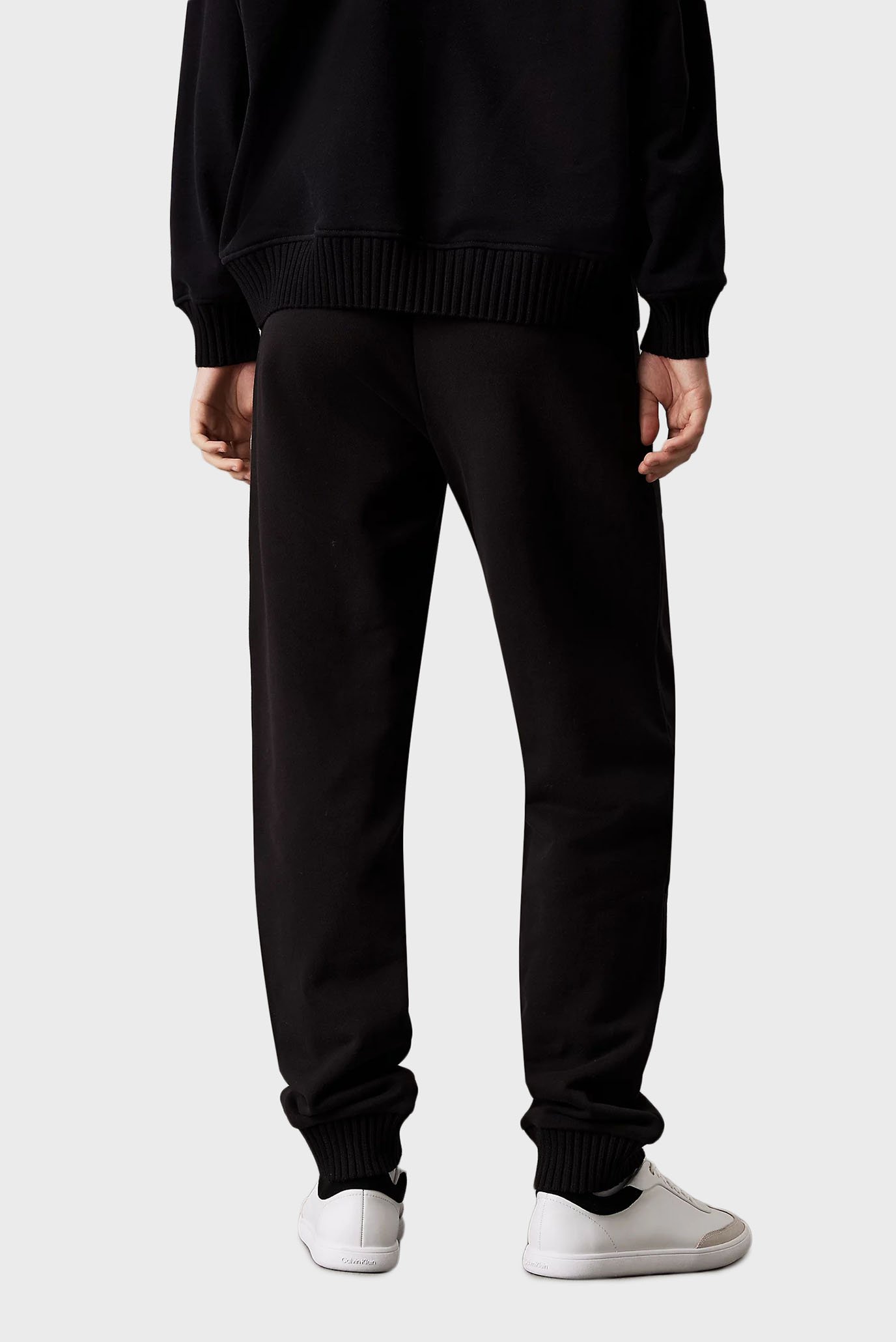 Штаны спортивные WOVEN LABEL JOG PANT 3