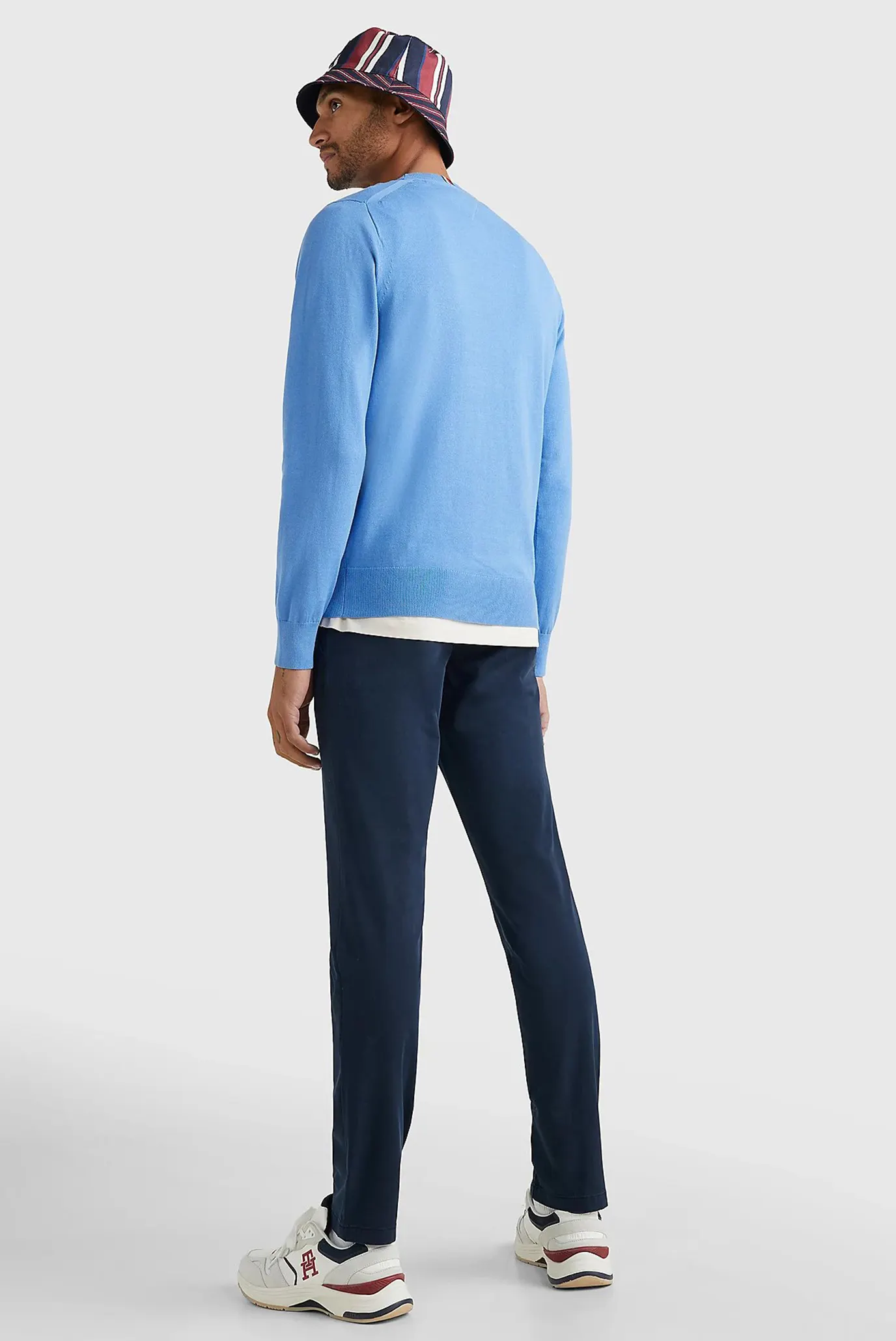 Мужской голубой джемпер 3