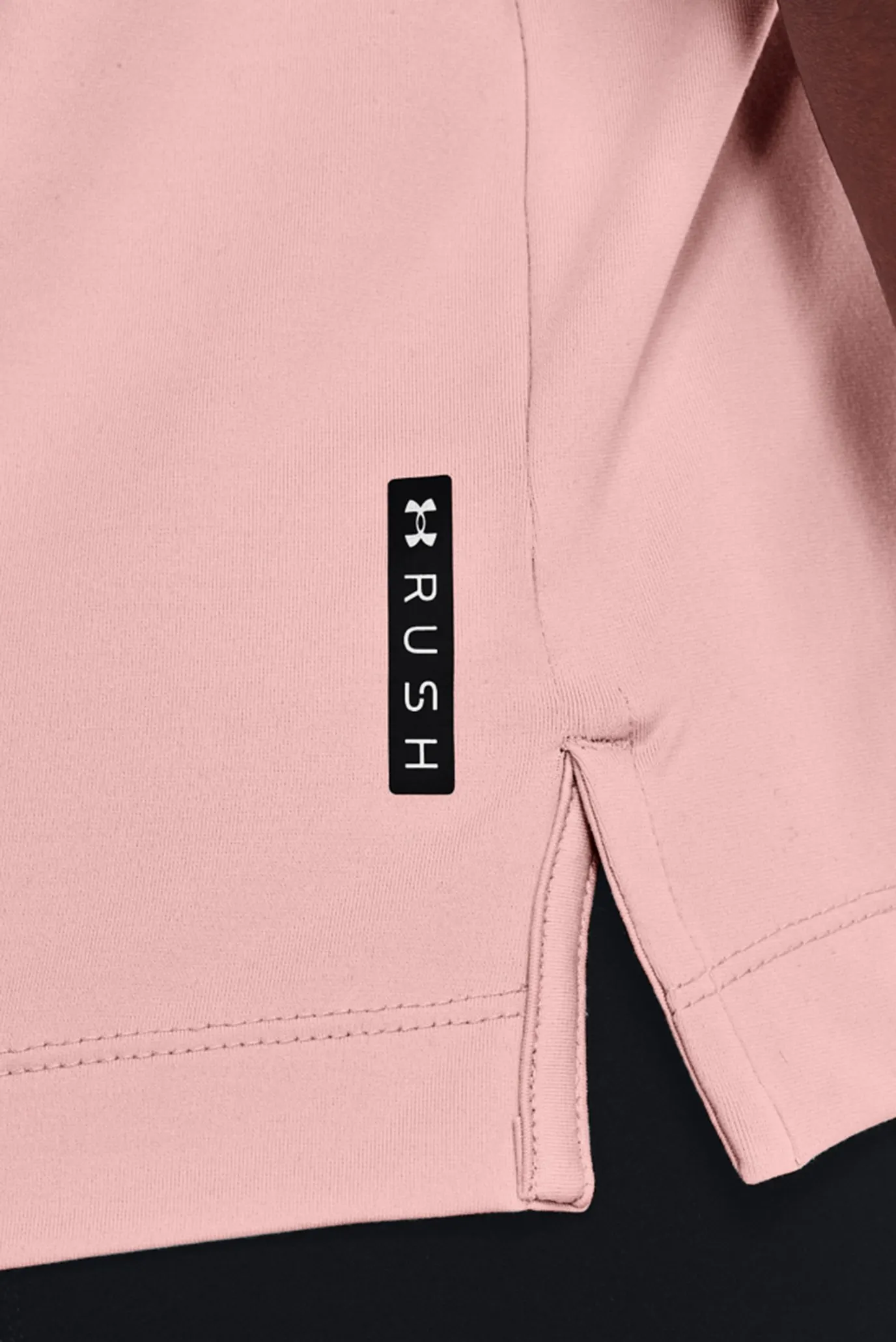 Женская розовая футболка UA Rush Energy Core SS 4