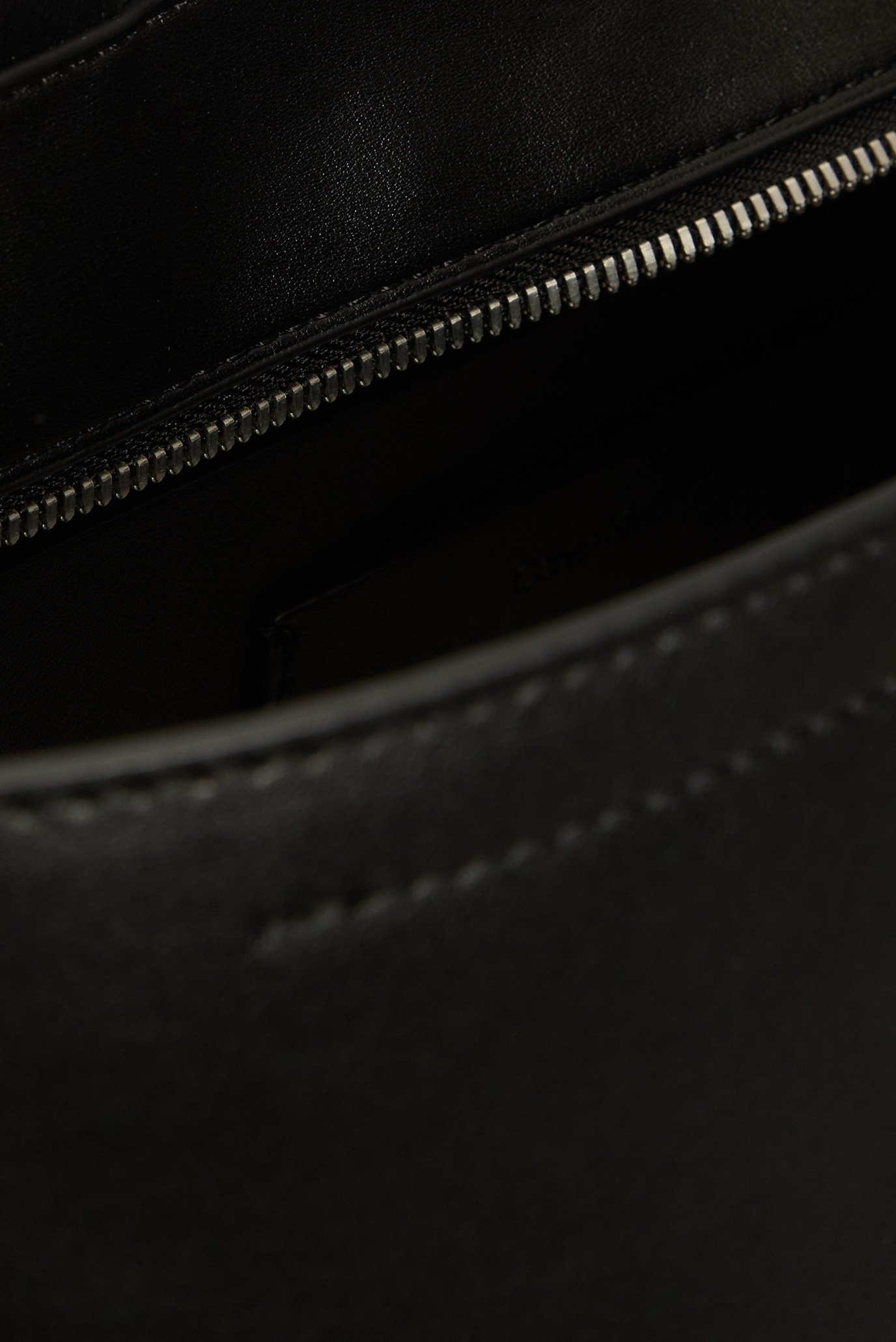 Сумка/SCULPTED SLIM TOTE34 5