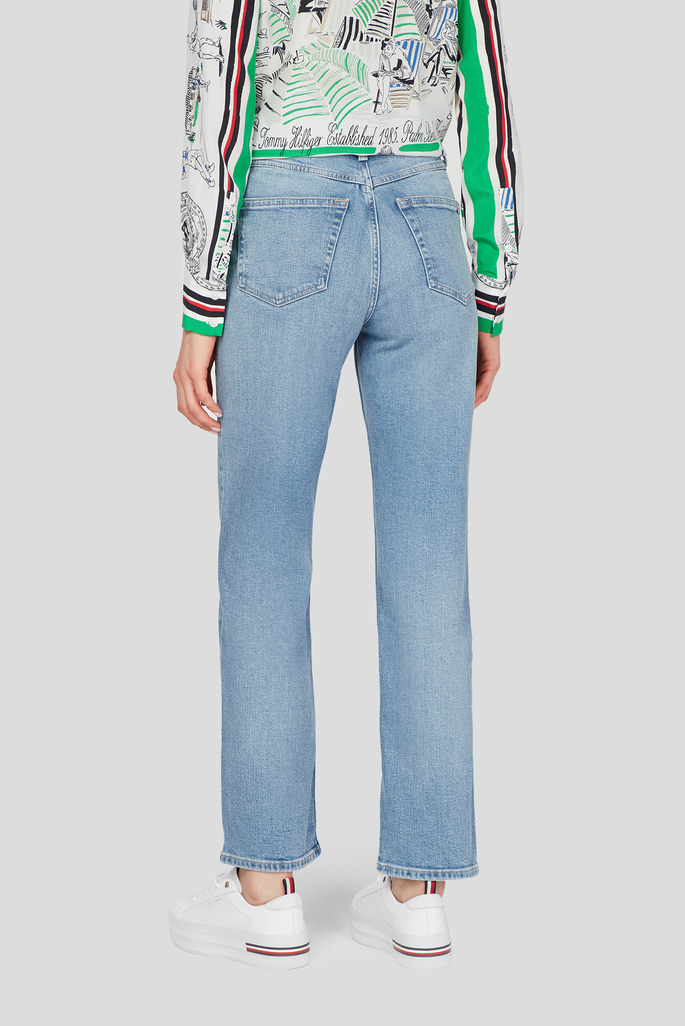 Женские голубые джинсы NEW CLASSIC 4