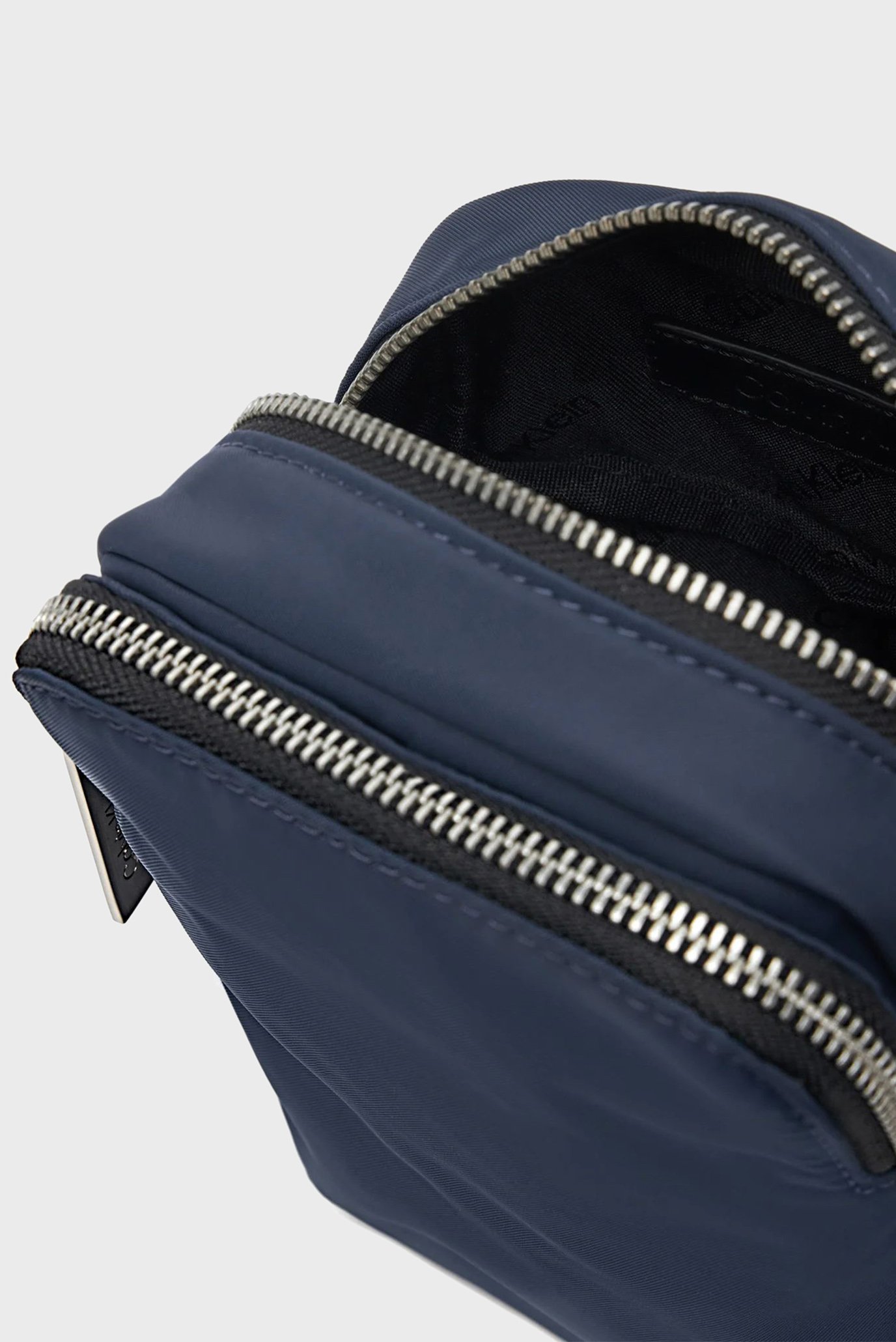 Мужская темно-синяя сумка BUSINESS TECH 4