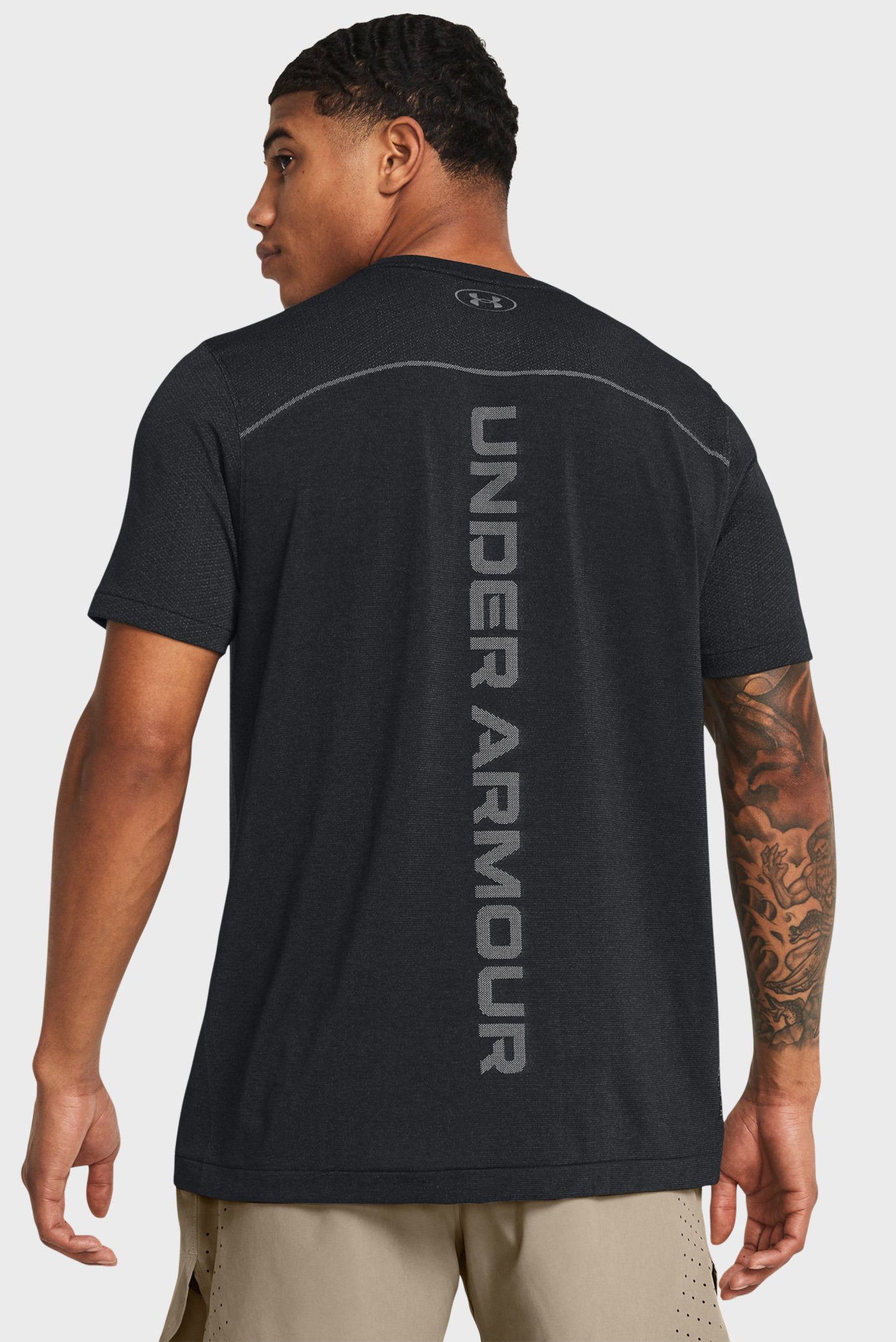 Мужская черная футболка UA Rush Seamless Wordmark SS 2