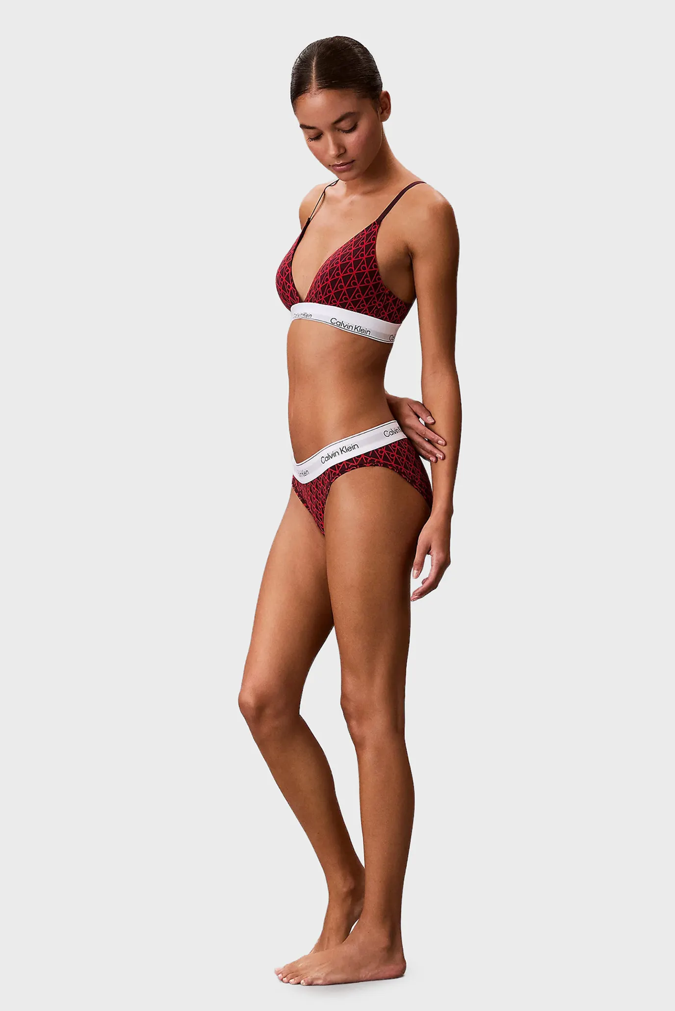 Бюстгальтер LIGHTLY LINED TRIANGLE 6