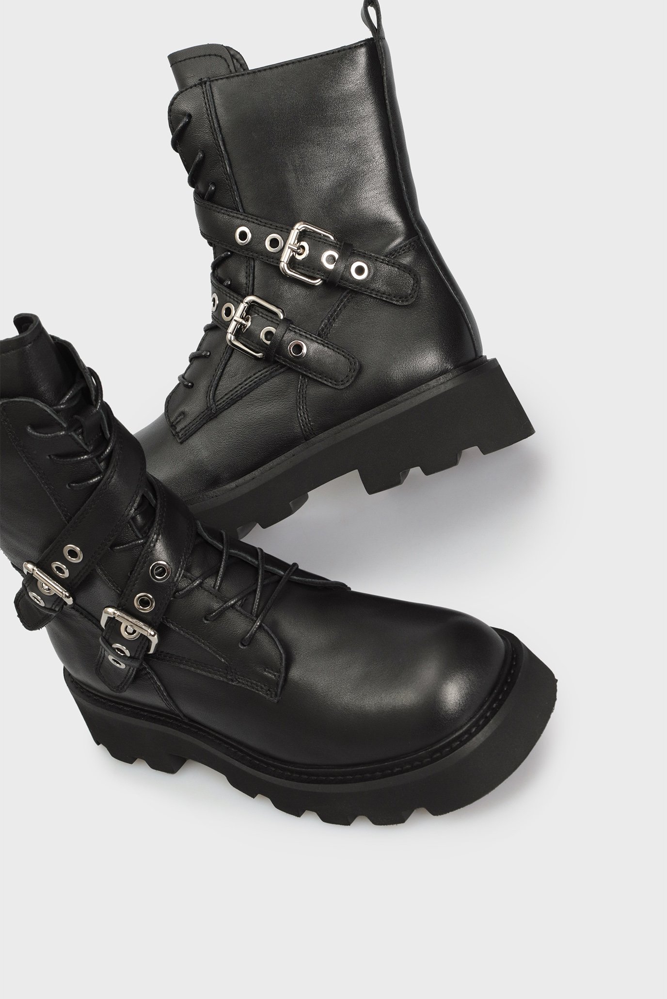 Женские черные кожаные ботинки Farea 2